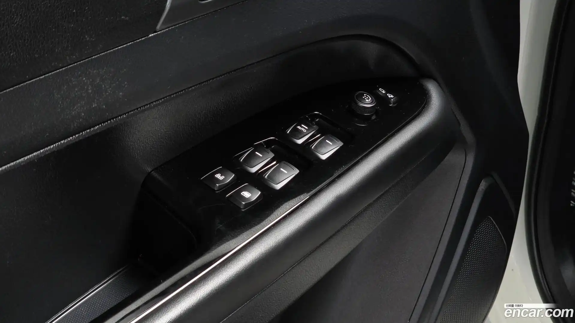 Rexton KG Mobility 2024.6-OPTION-020