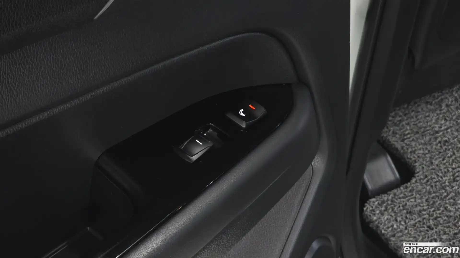 Rexton KG Mobility 2024.6-OPTION-043