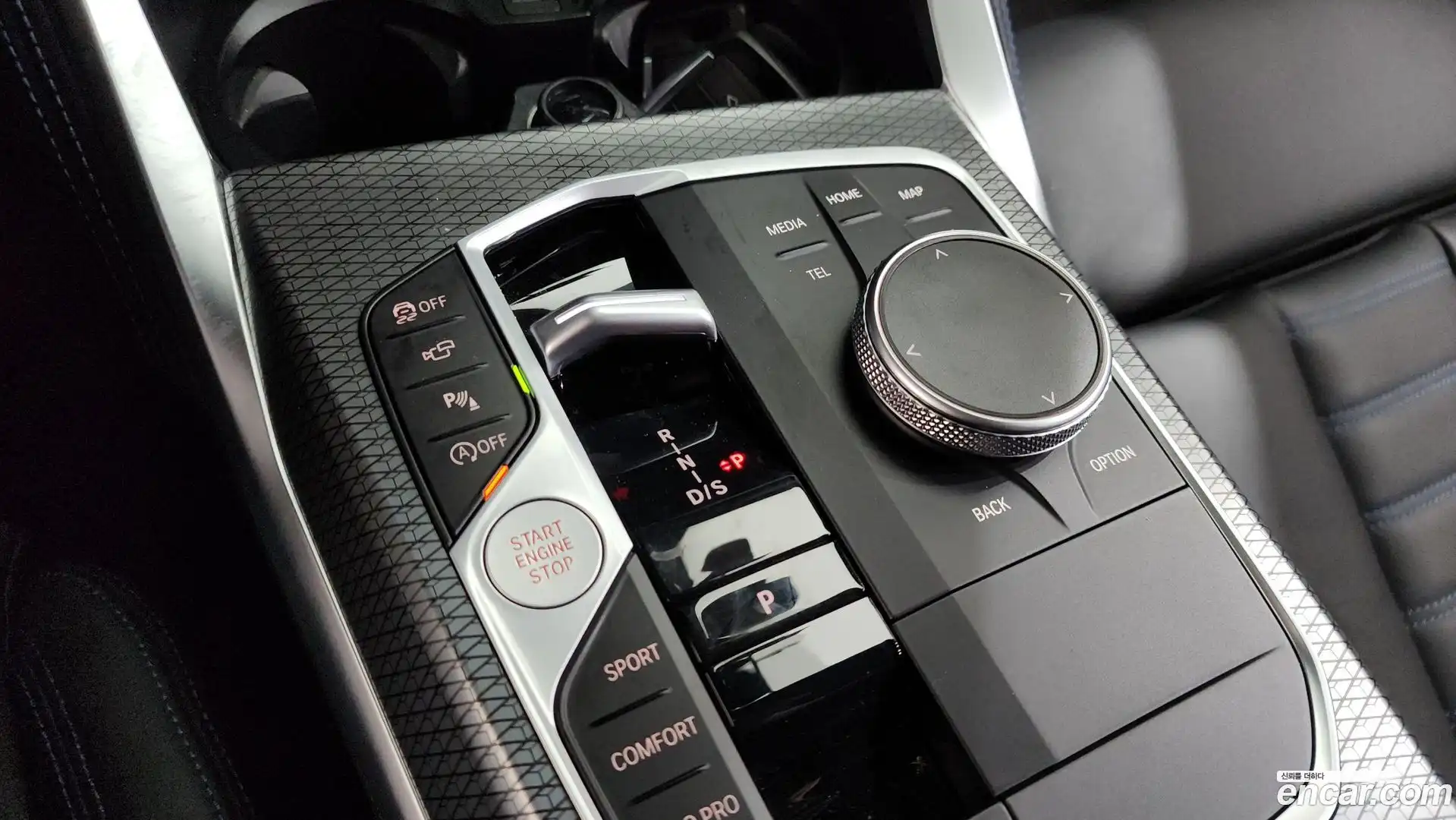 2-Series BMW 2023.3-INNER-009