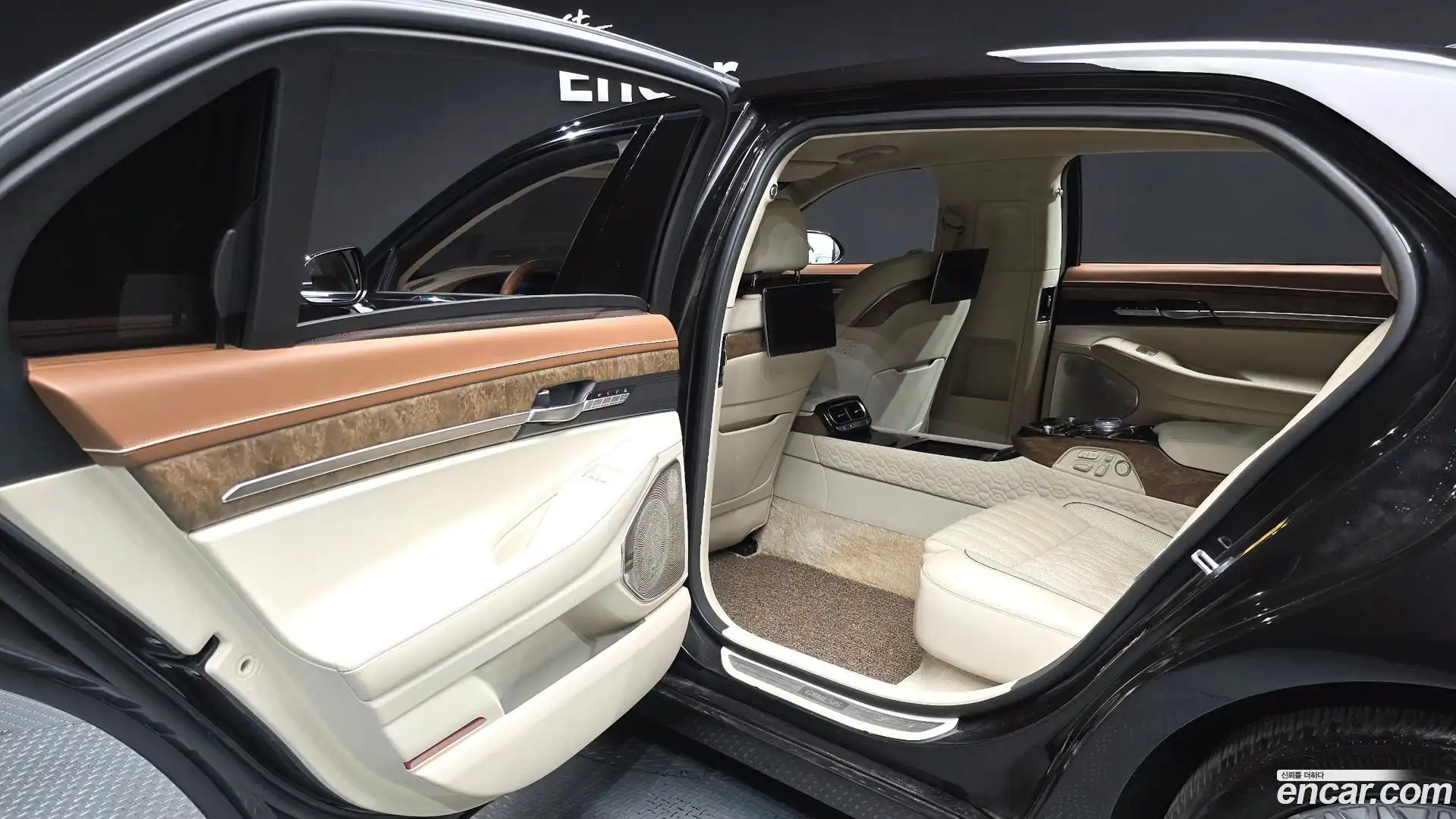 G90 Genesis 2019.6-INNER-036