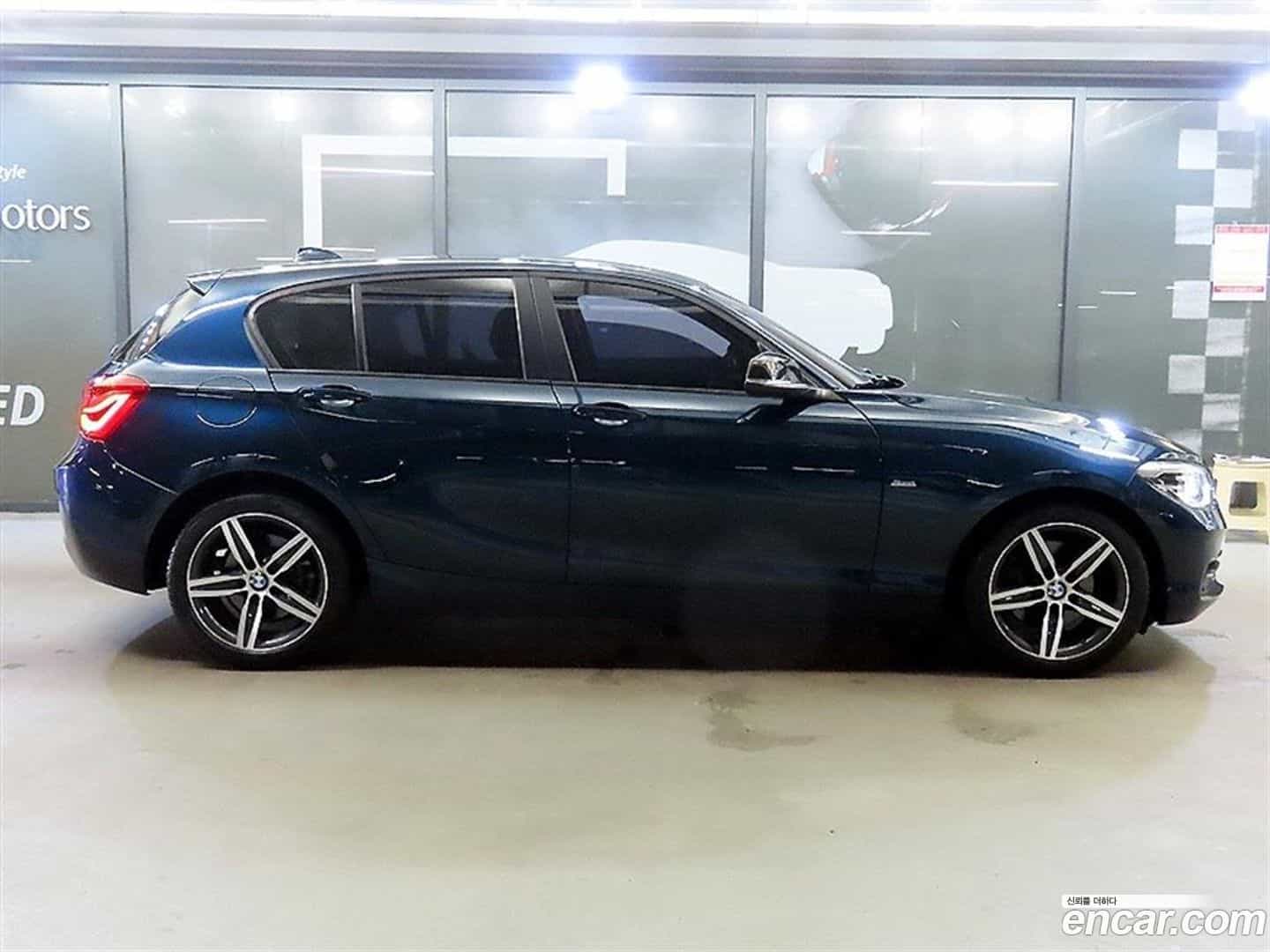 1-Series BMW 2017.2-OUTER-003