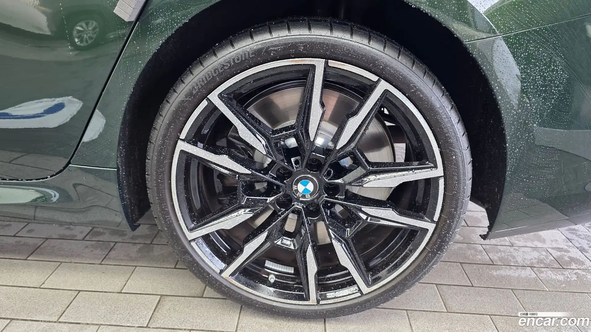8-Series BMW 2025.4-OUTER-031
