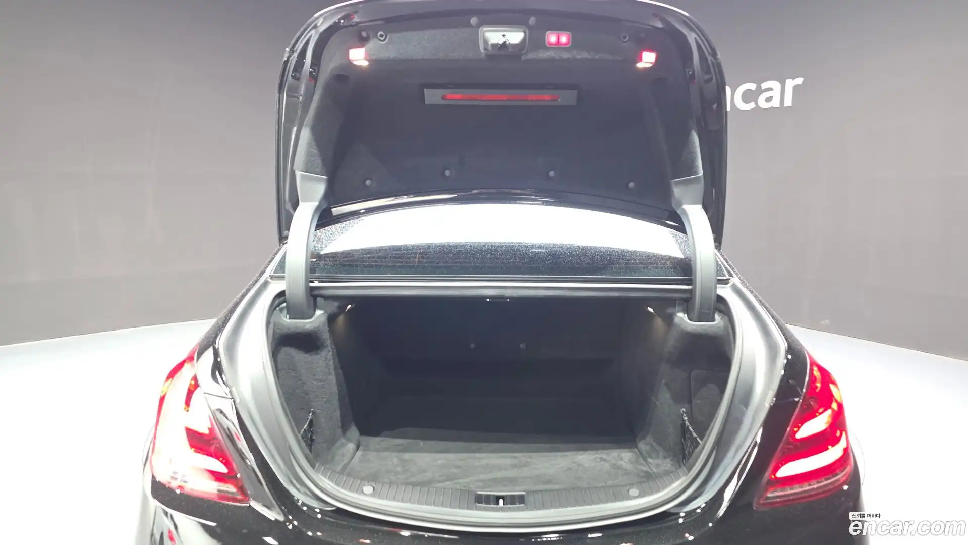 S-Class Mercedes-Benz 2017.3-OPTION-021