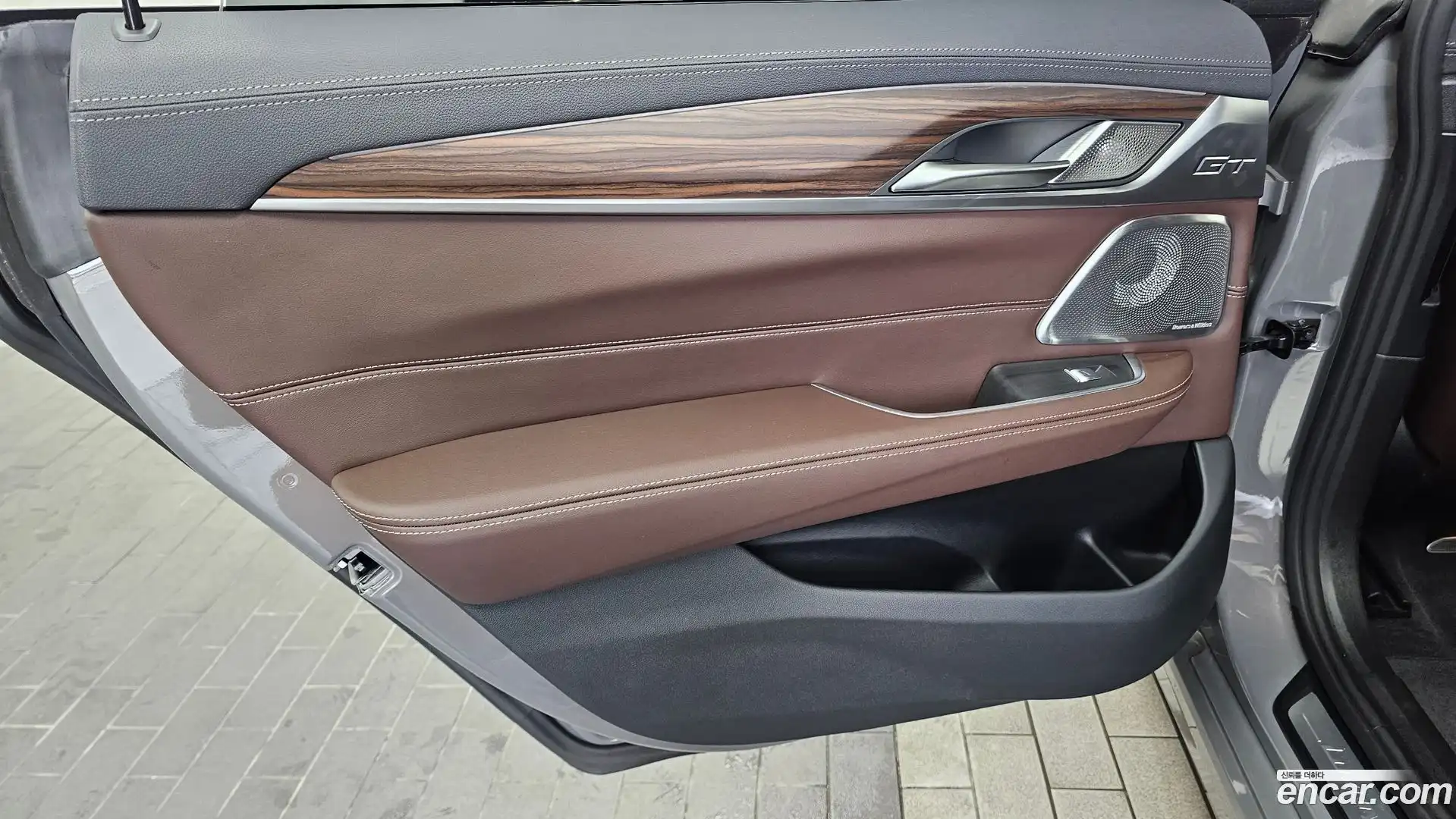 Gran Turismo BMW 2022.4-INNER-035