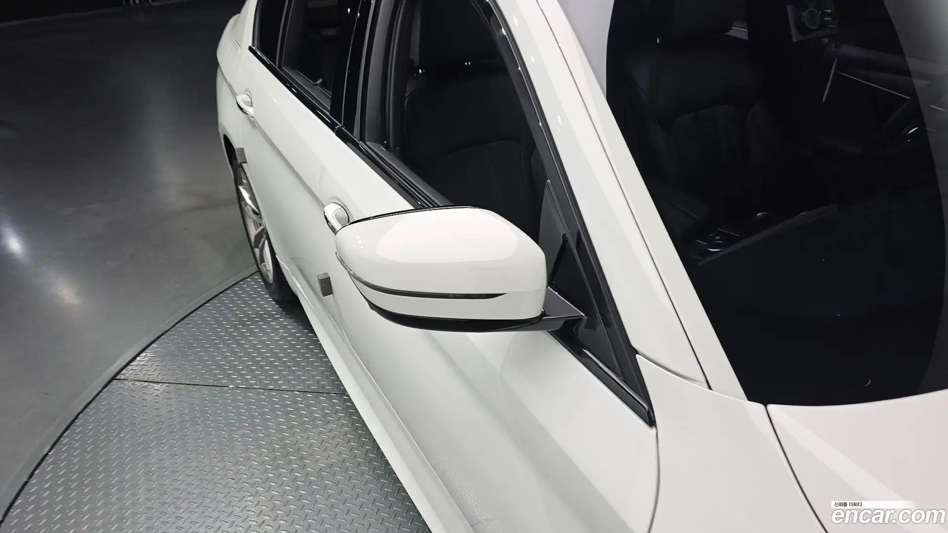 5-Series BMW 2017.9-OPTION-045