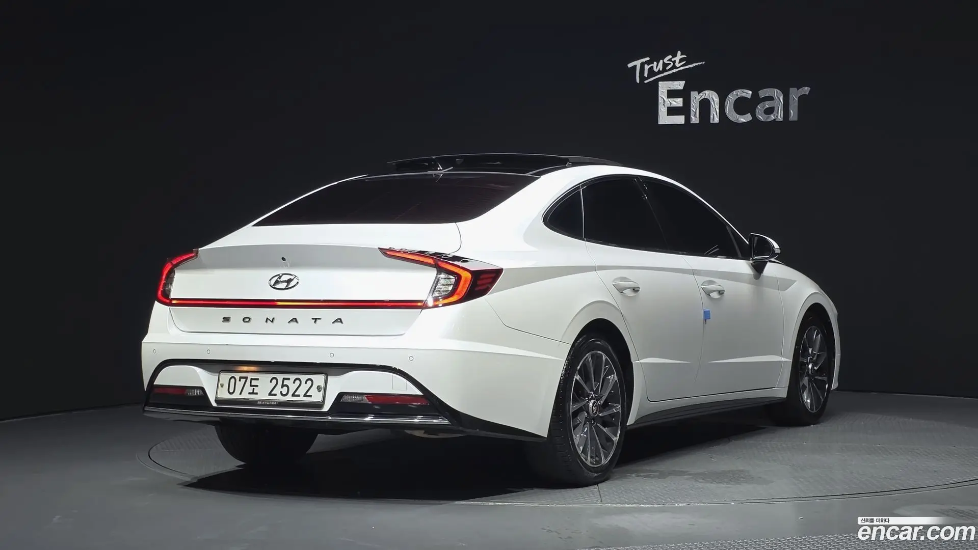 Main__Slider__Photo:Sonata Hyundai 2019.4-1