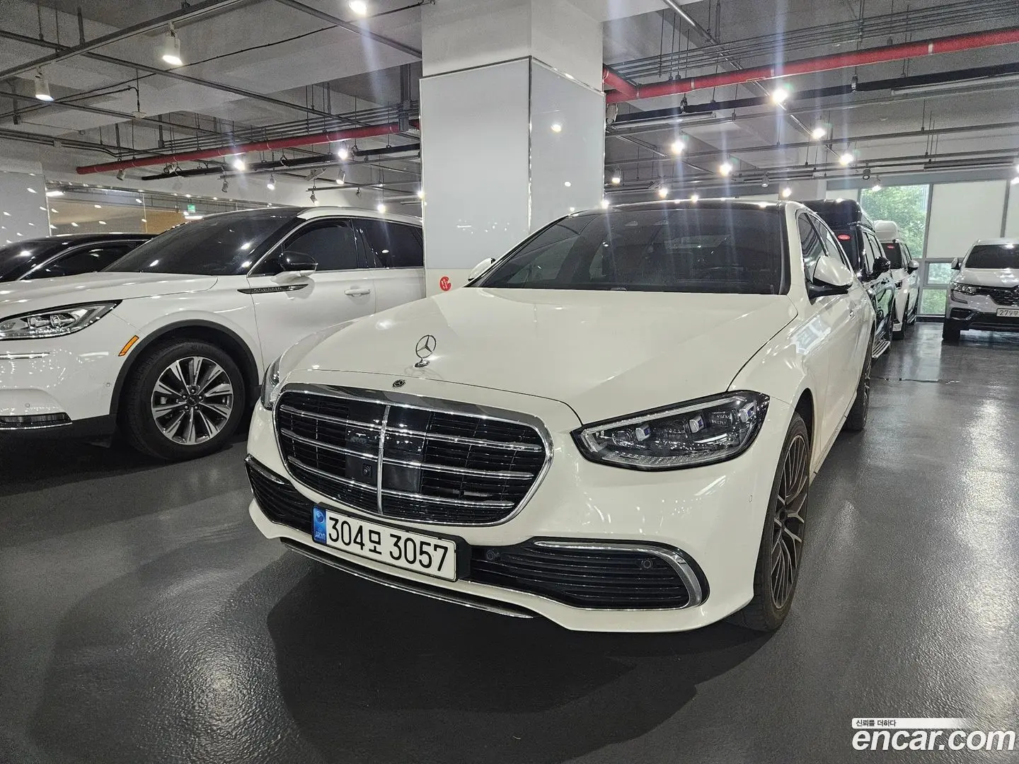 Main__Slider__Photo:S-Class Mercedes-Benz 2021.4-0