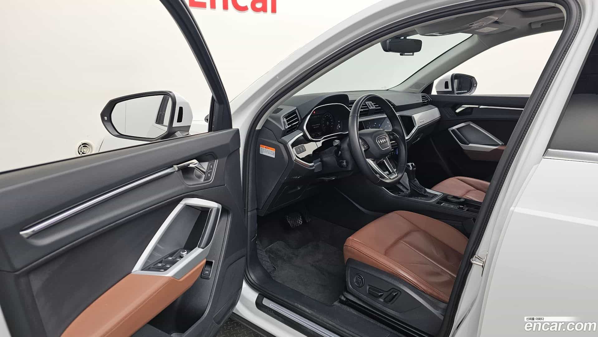 Q3 Audi 2022.8-INNER-010