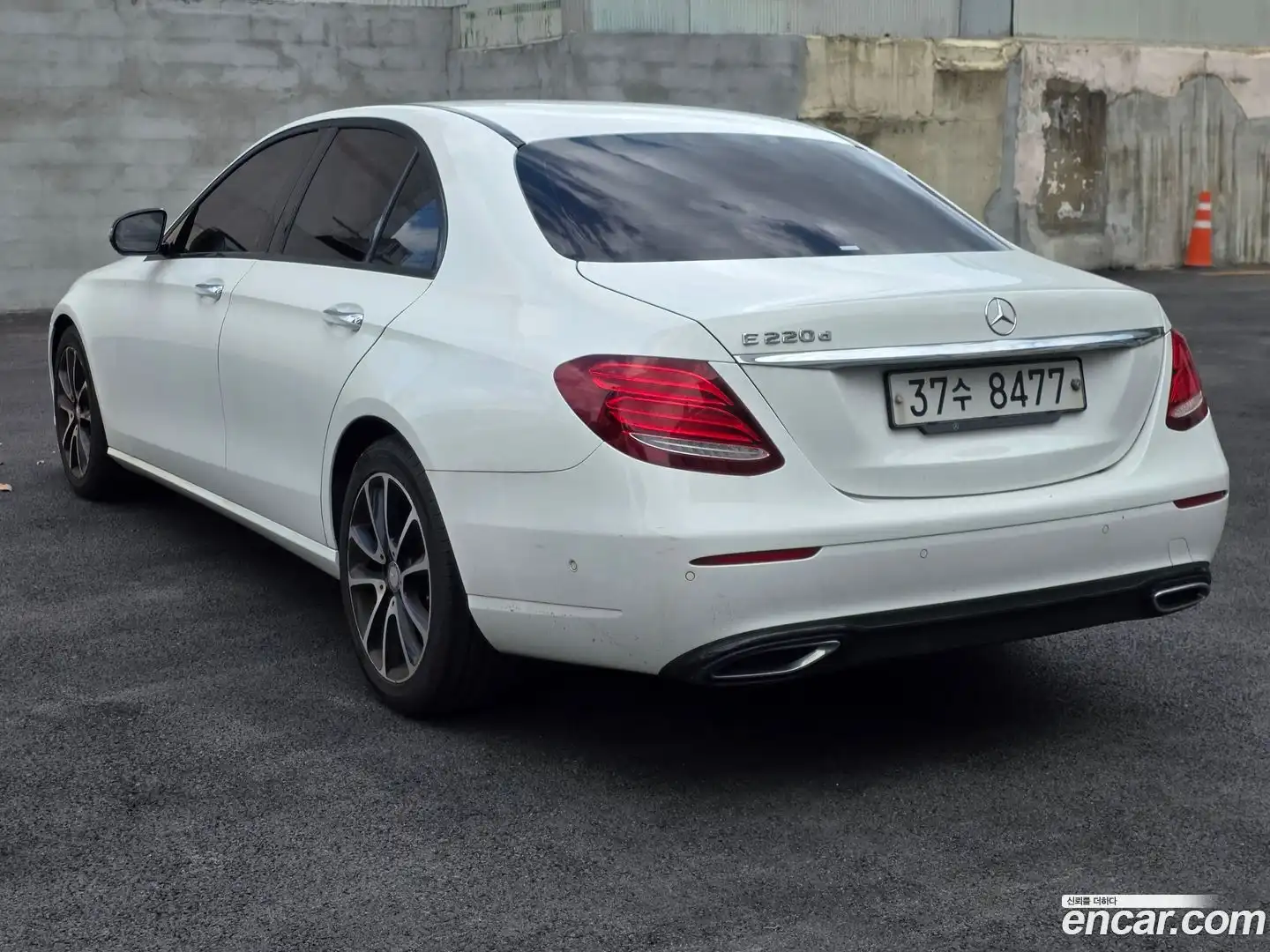 E-Class Mercedes-Benz 2017.2-OUTER-002