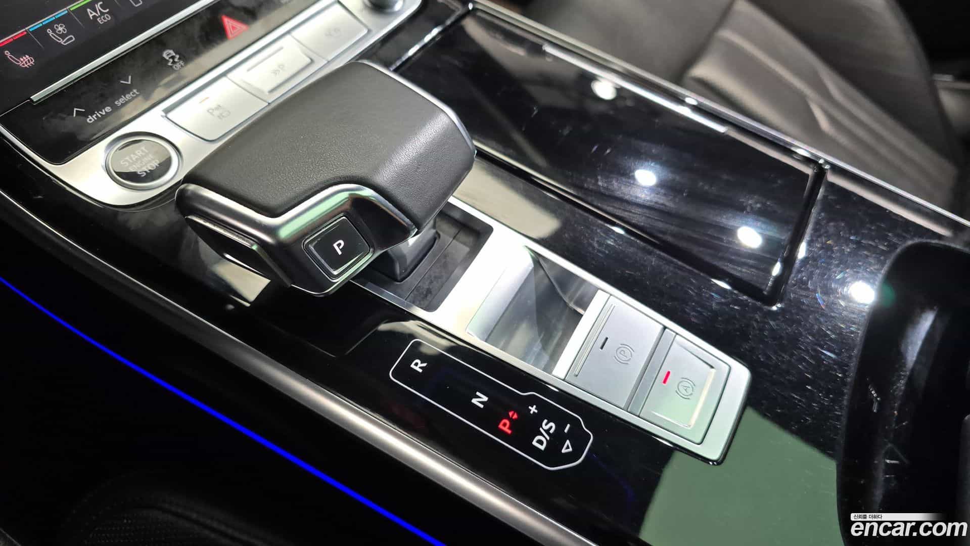 A8 Audi 2021.6-INNER-009