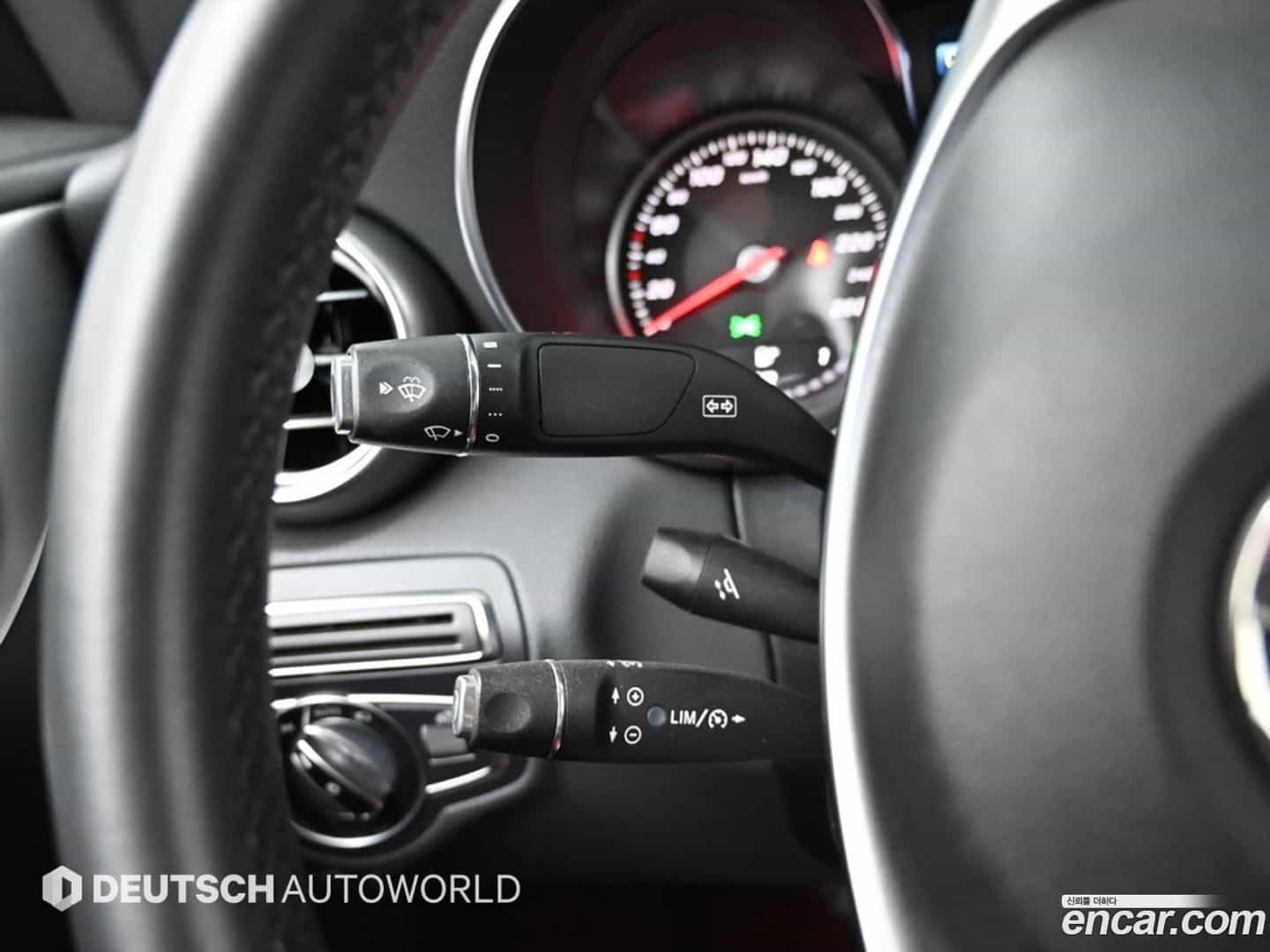 C-Class Mercedes-Benz 2016.7-OPTION-020