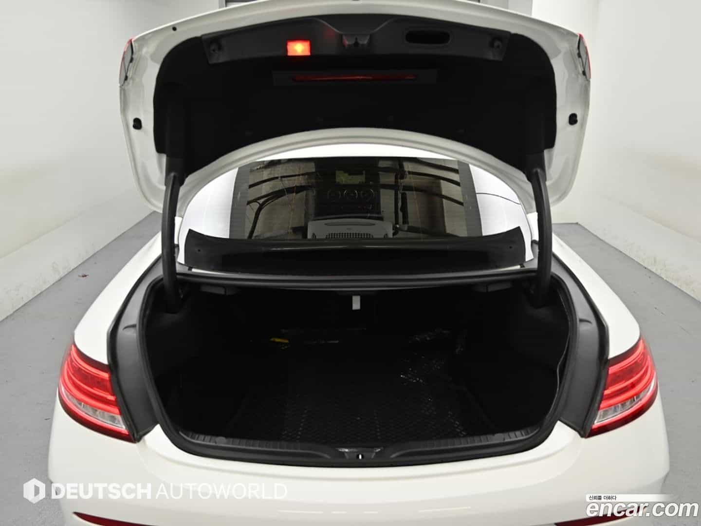C-Class Mercedes-Benz 2016.7-OPTION-023