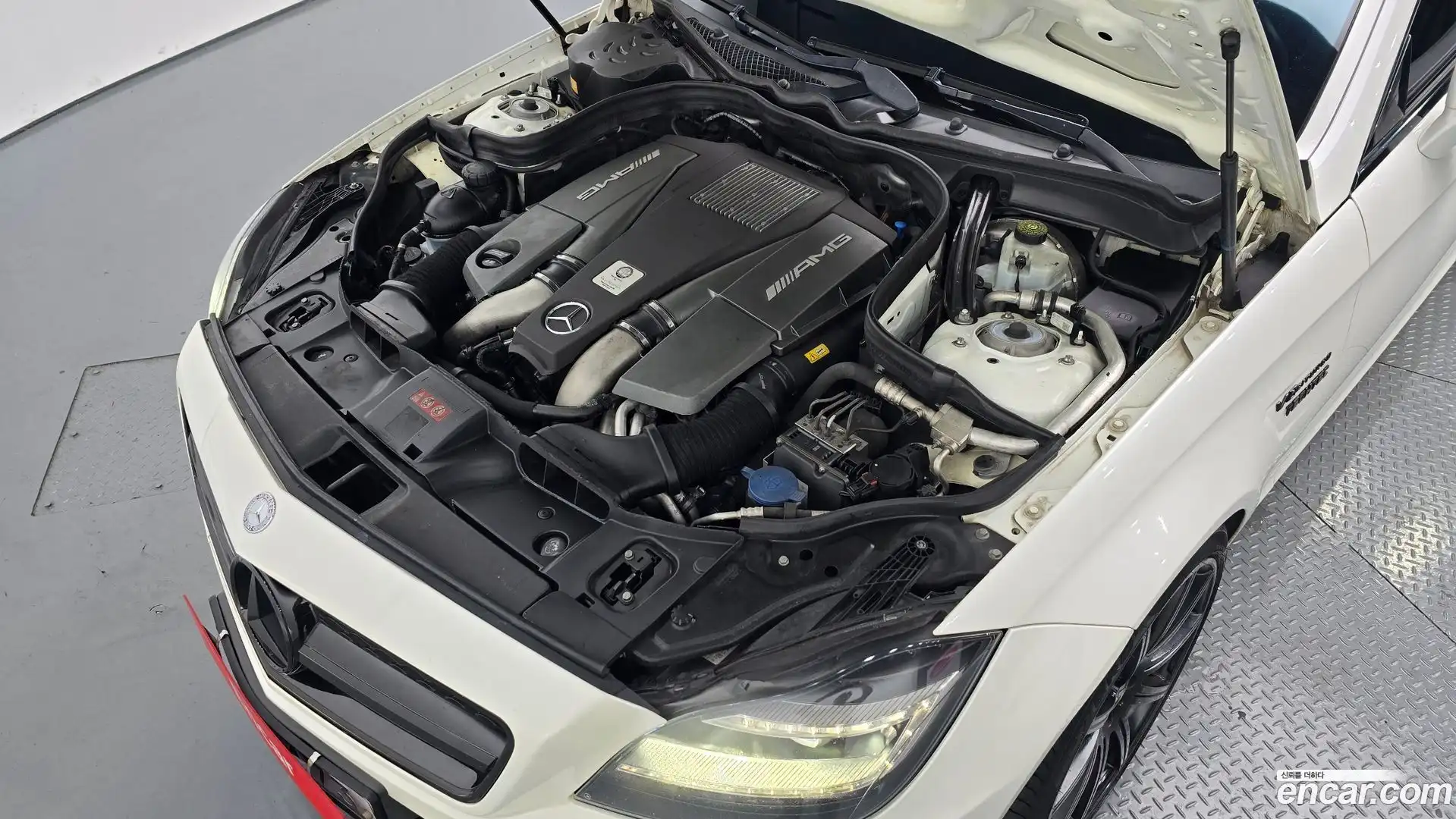 CLS-Class Mercedes-Benz 2014.3-OUTER-006