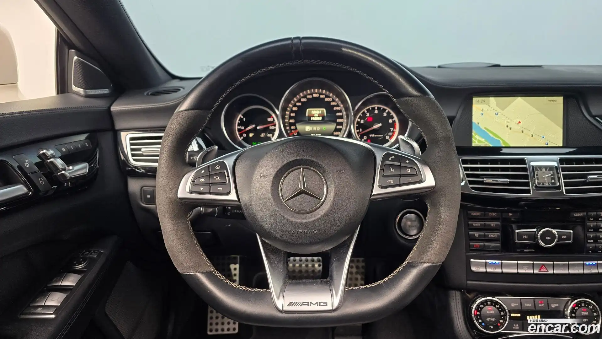 CLS-Class Mercedes-Benz 2014.3-OPTION-017