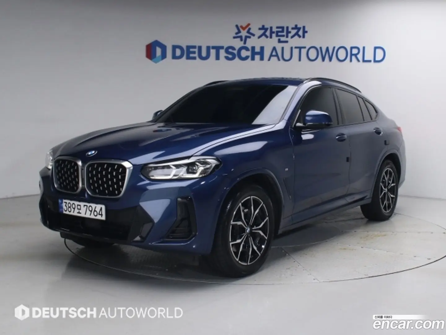 Main__Slider__Photo:X4 BMW 2023.0-0