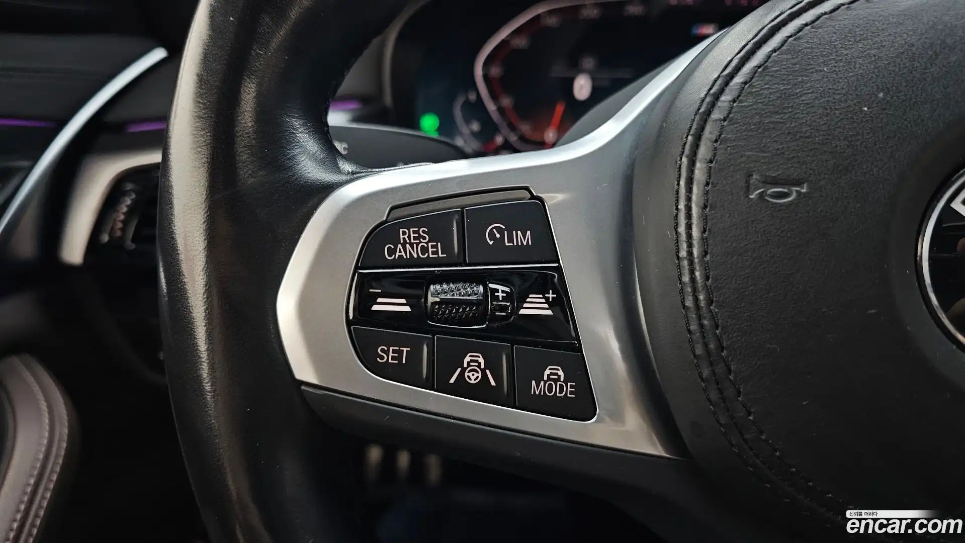 5-Series BMW 2022.9-OPTION-022