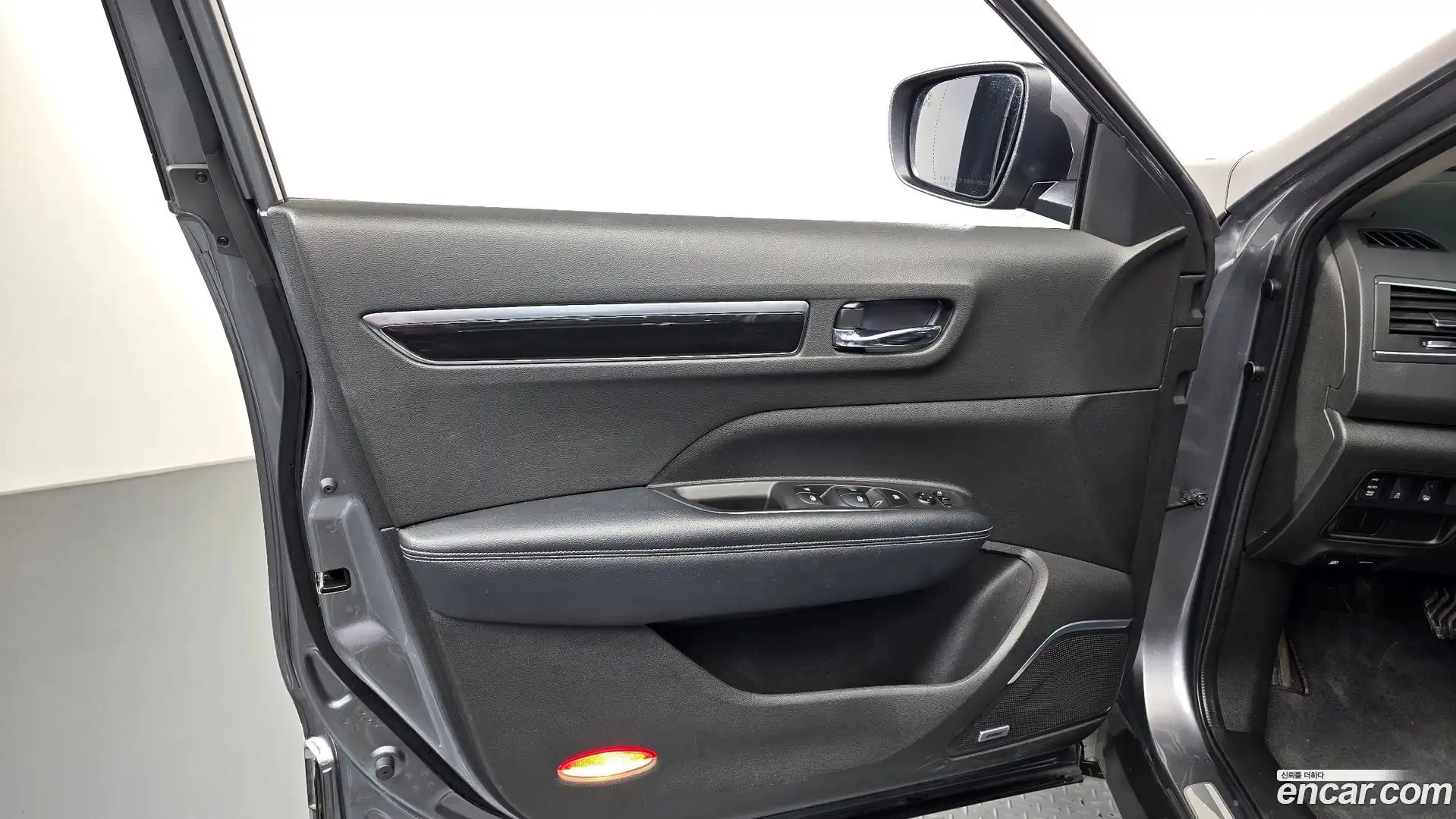 QM6 Renault Korea 2016.10-INNER-034