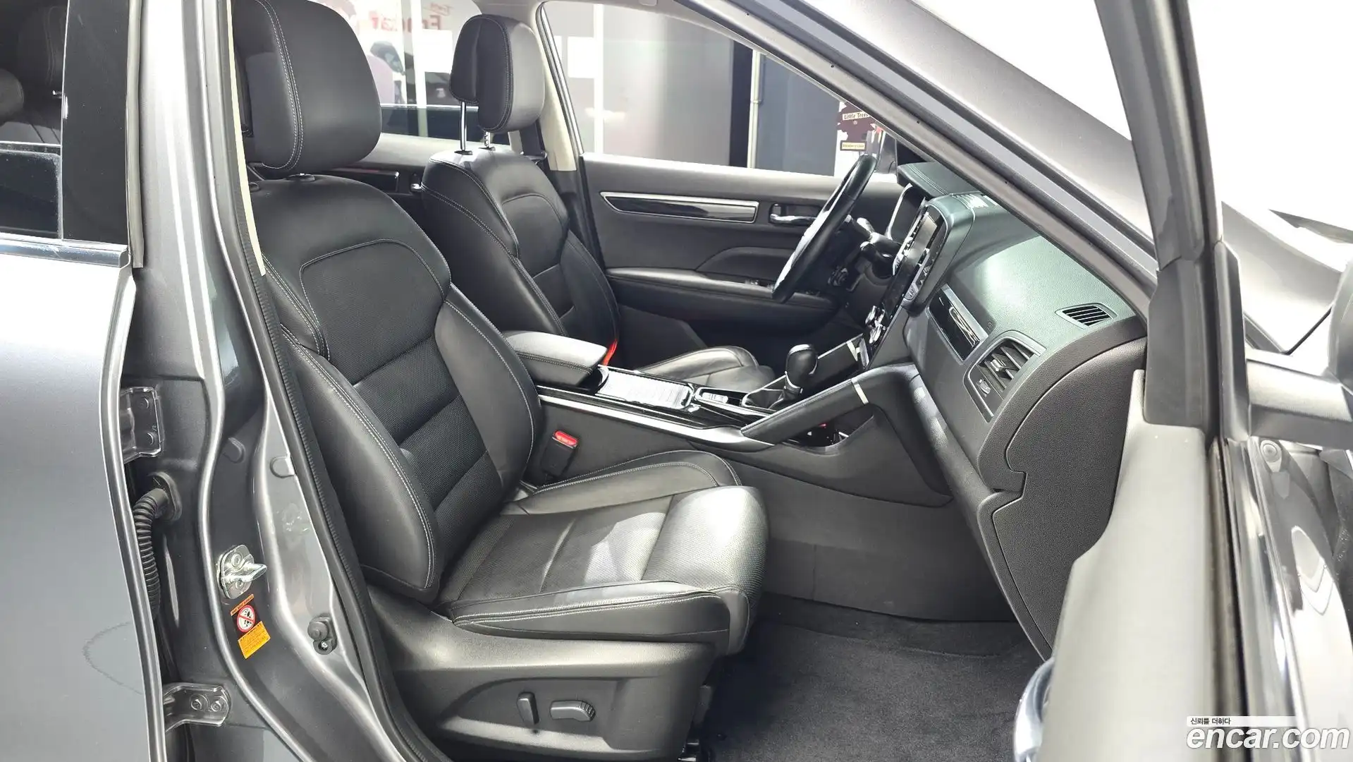 QM6 Renault Korea 2016.10-INNER-036