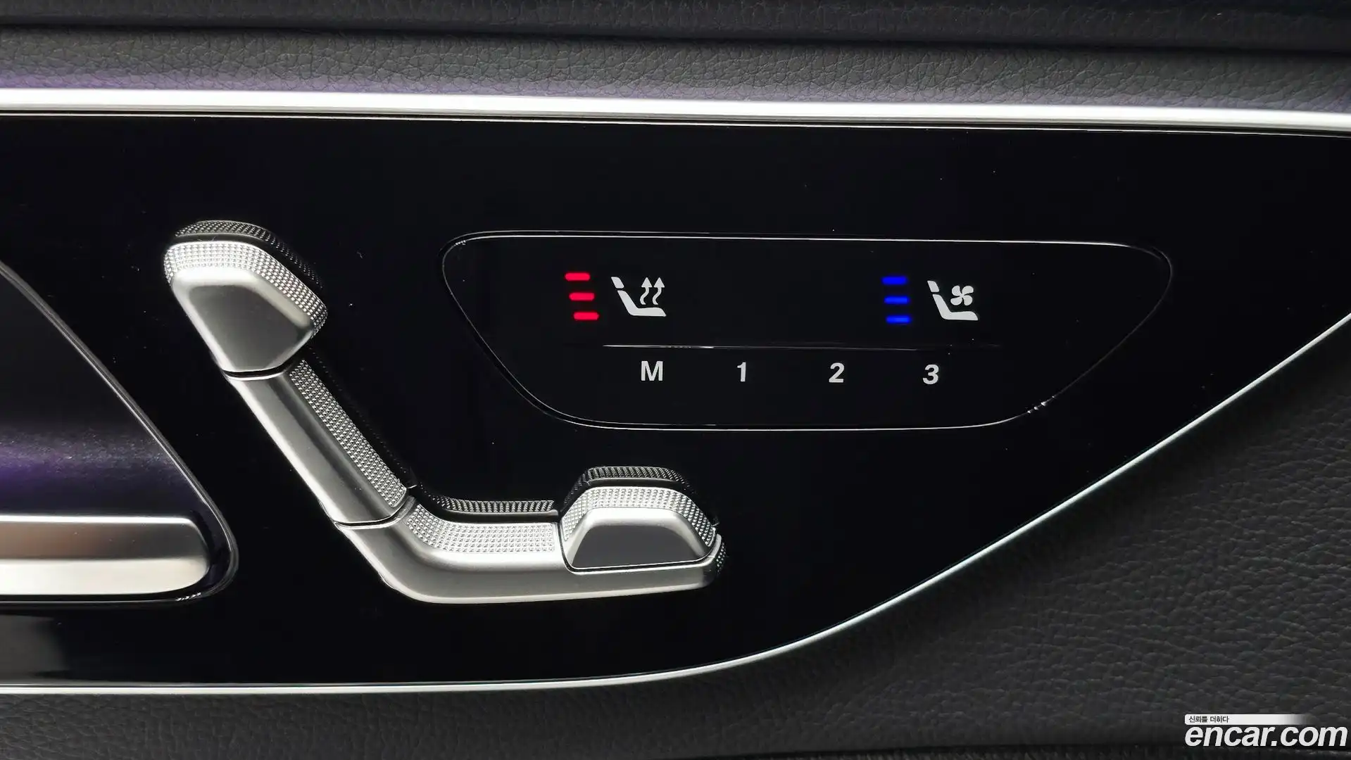 C-Class Mercedes-Benz 2023.11-OPTION-041