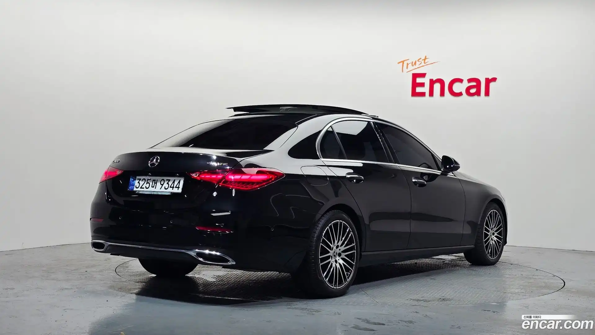 C-Class Mercedes-Benz 2023.11-OUTER-002