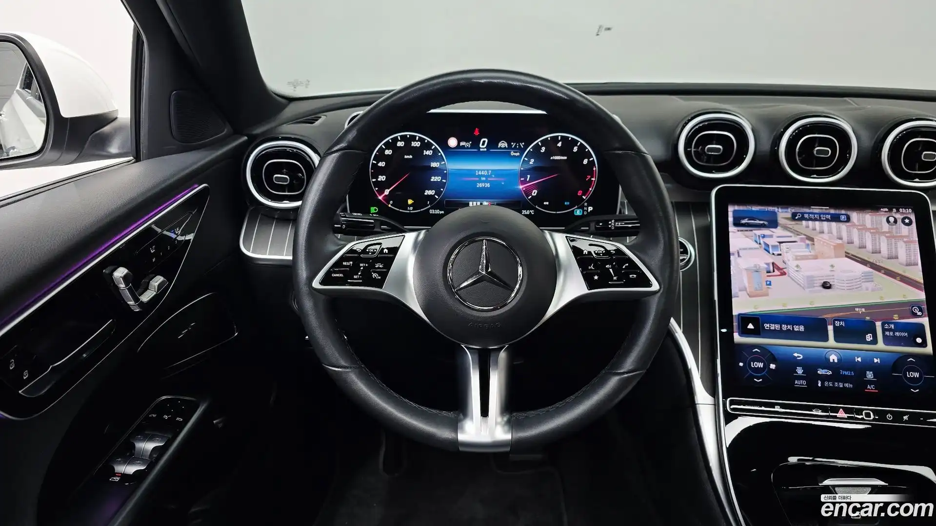 C-Class Mercedes-Benz 2023.11-OPTION-018