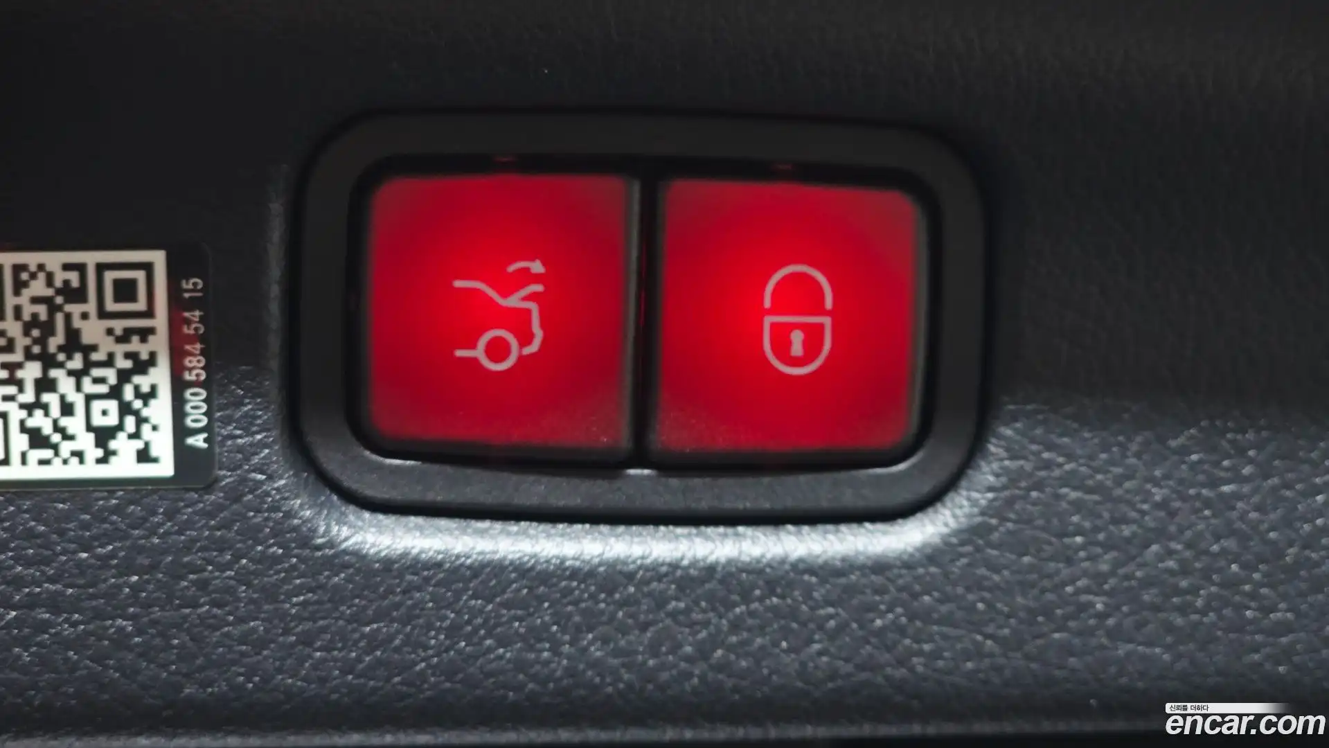 C-Class Mercedes-Benz 2023.11-OPTION-020