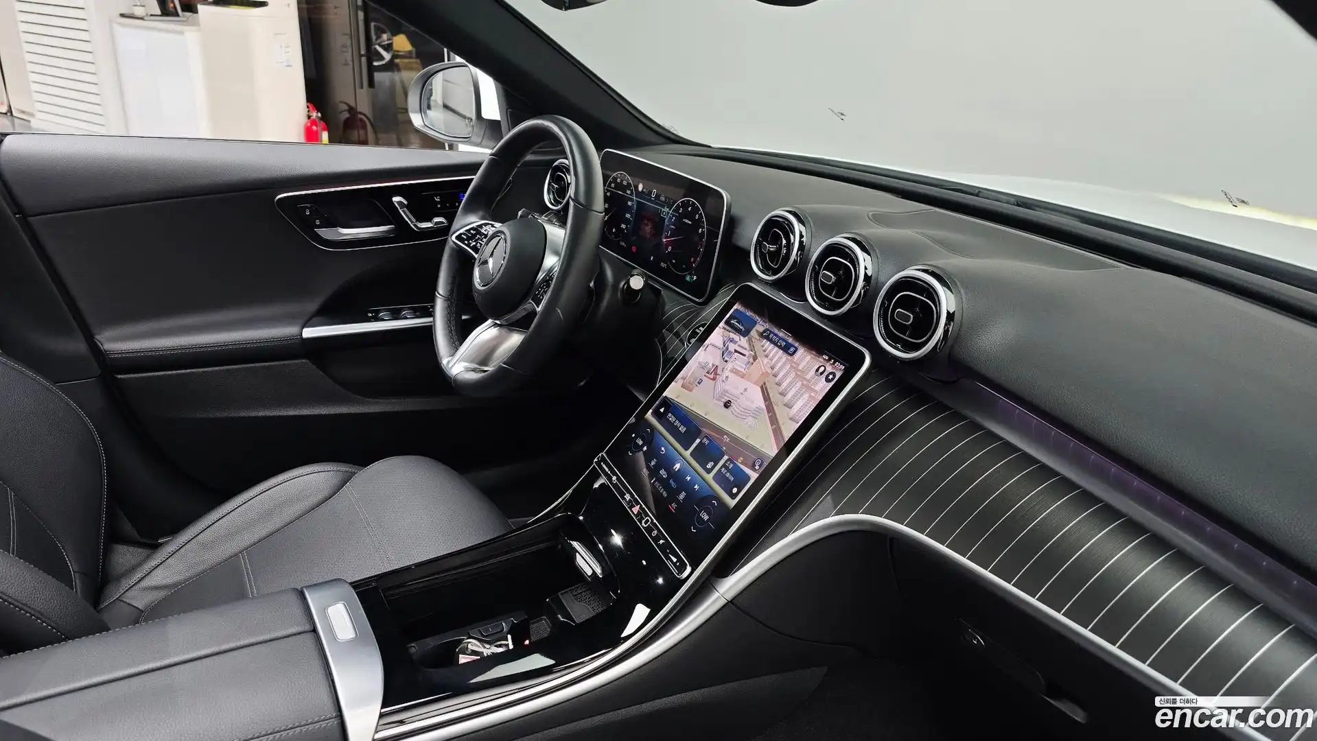 C-Class Mercedes-Benz 2023.11-OPTION-023