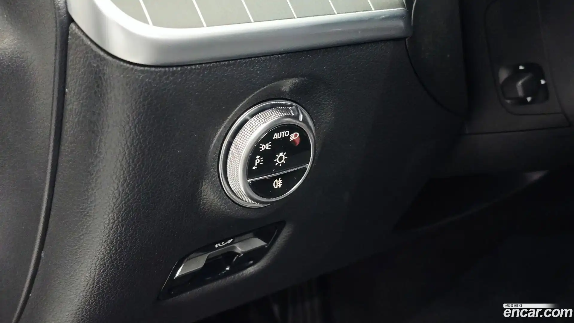 C-Class Mercedes-Benz 2023.11-OPTION-024