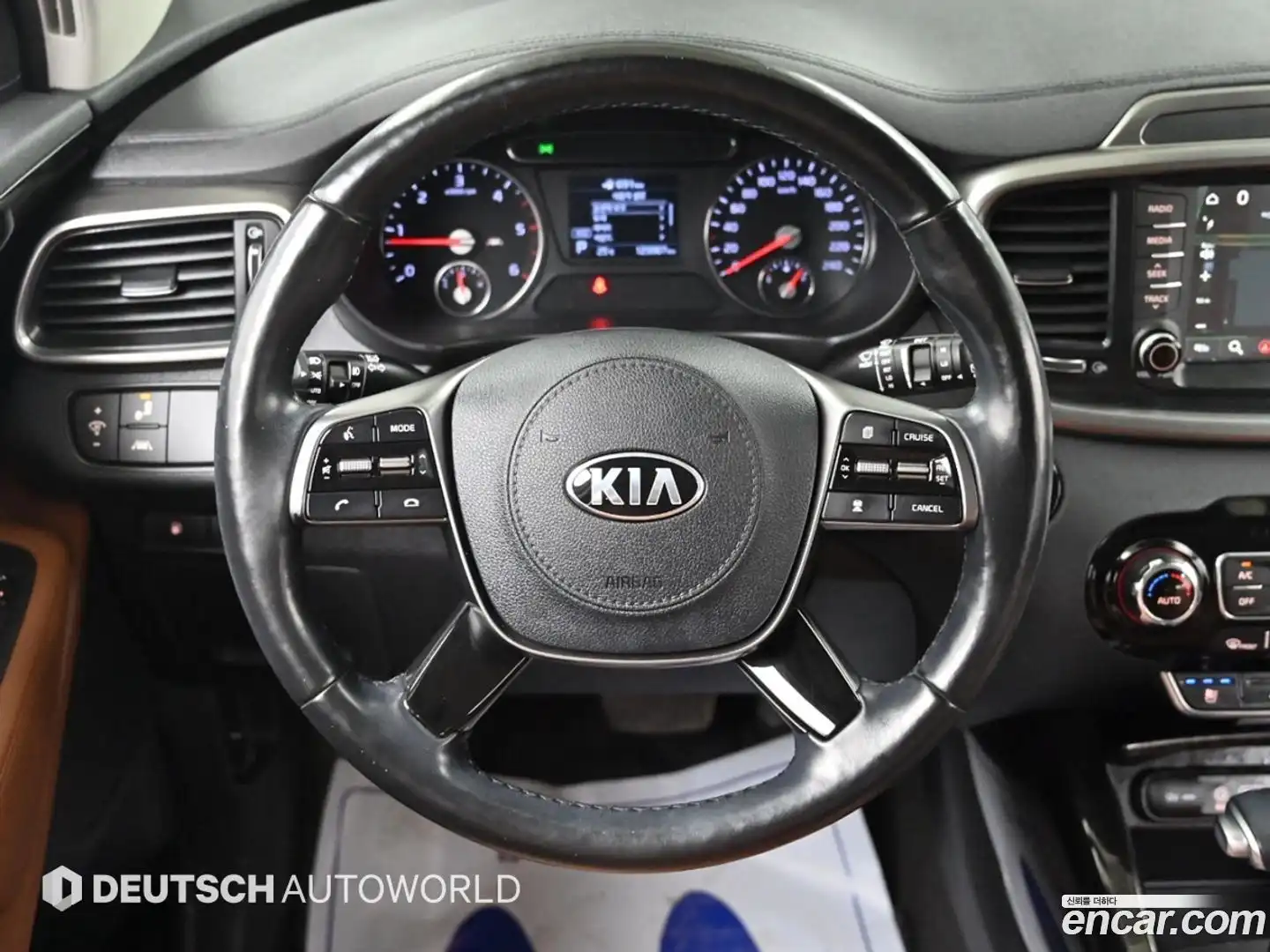 Sorento Kia 2018.11-OPTION-016