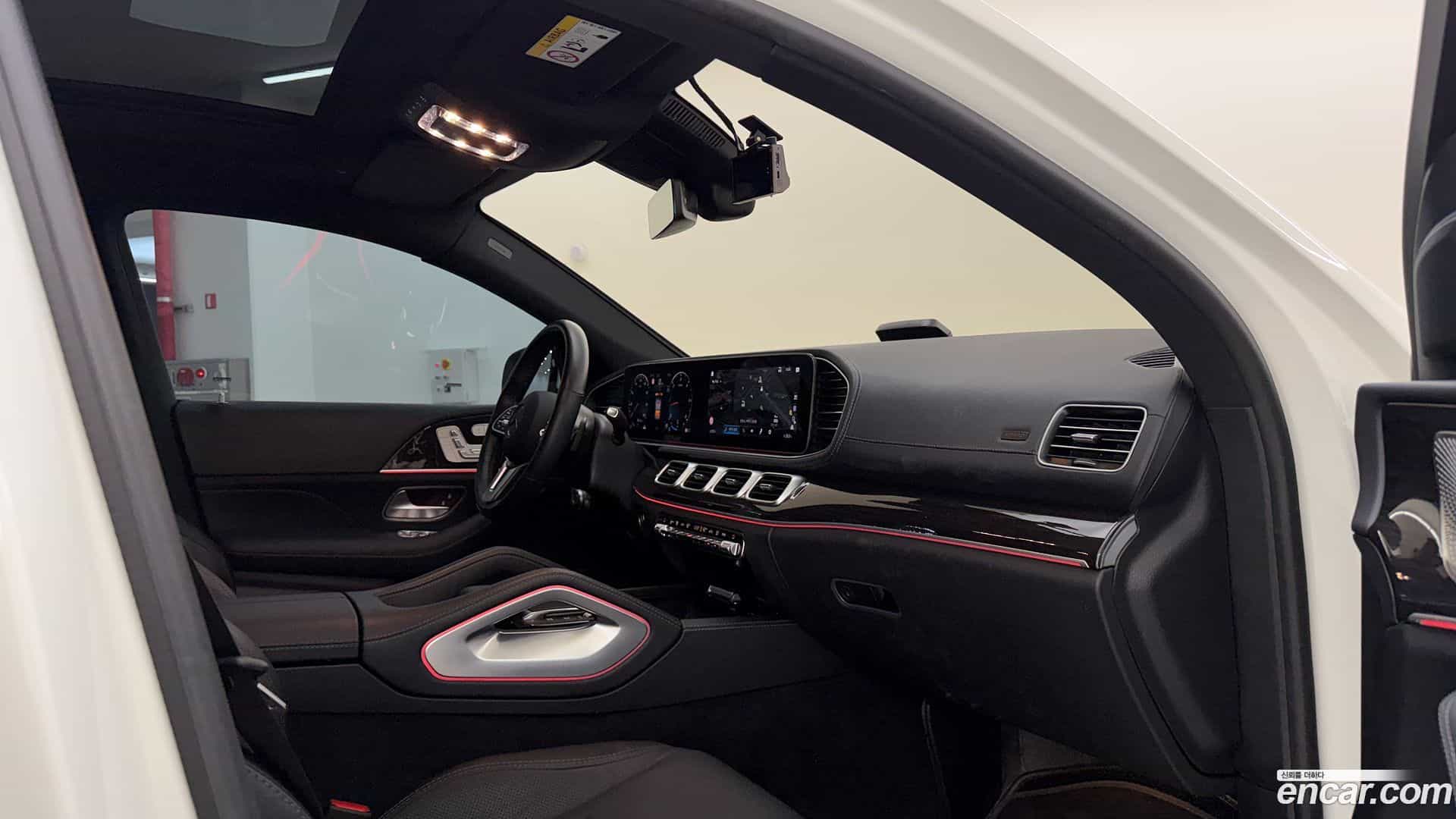 GLE-Class Mercedes-Benz 2022.11-OPTION-020