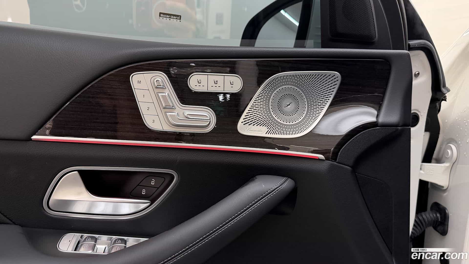 GLE-Class Mercedes-Benz 2022.11-OPTION-023