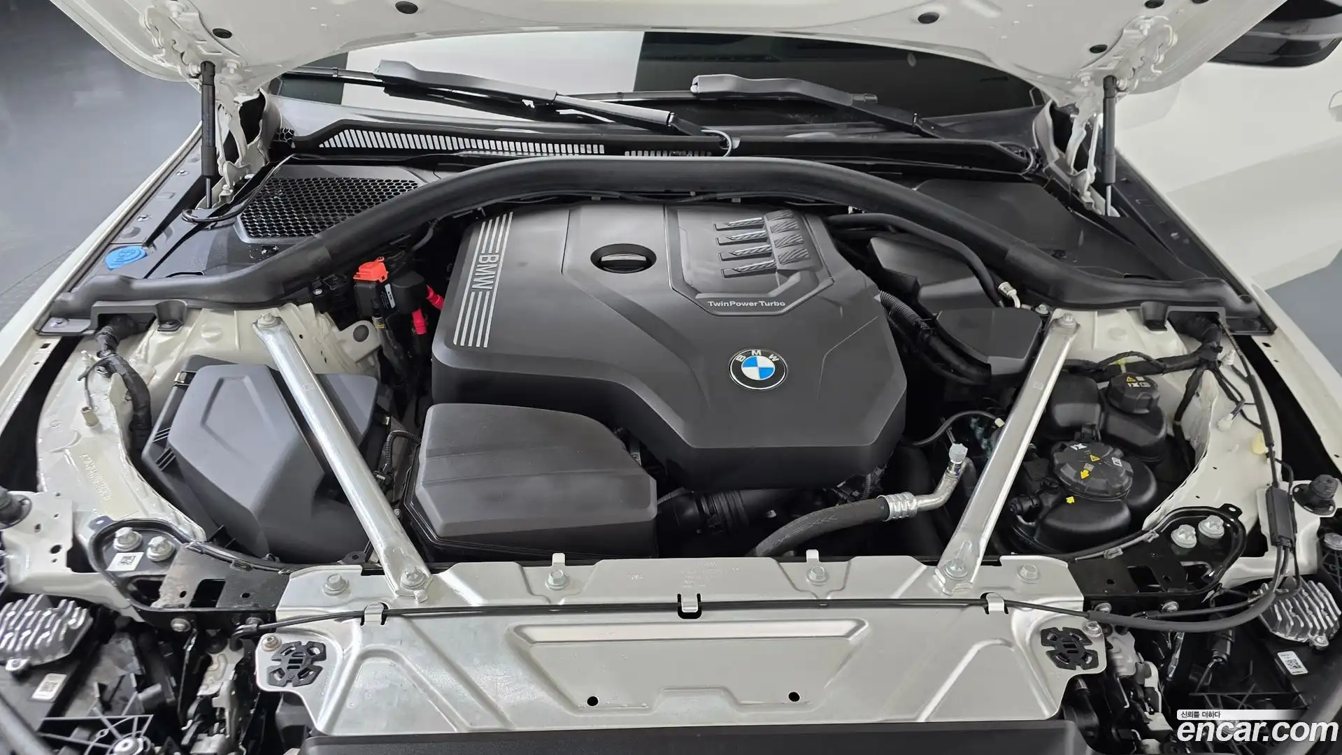 4-Series BMW 2024.8-OUTER-006