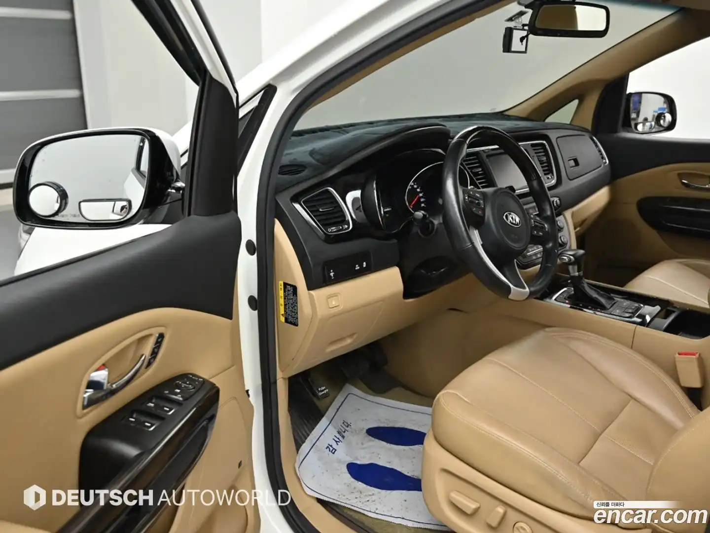 Canival Kia 2017.0-INNER-010