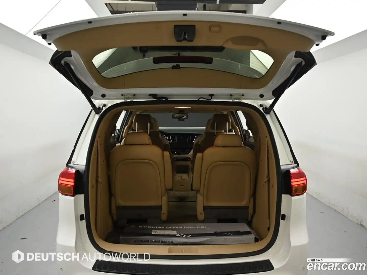 Canival Kia 2017.0-OPTION-022