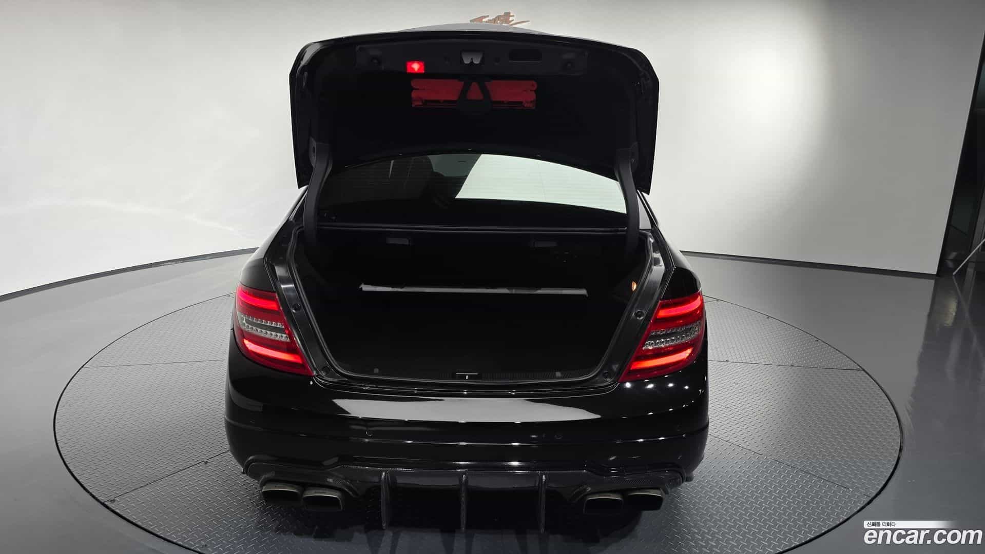 C-Class Mercedes-Benz 2012.6-OPTION-024