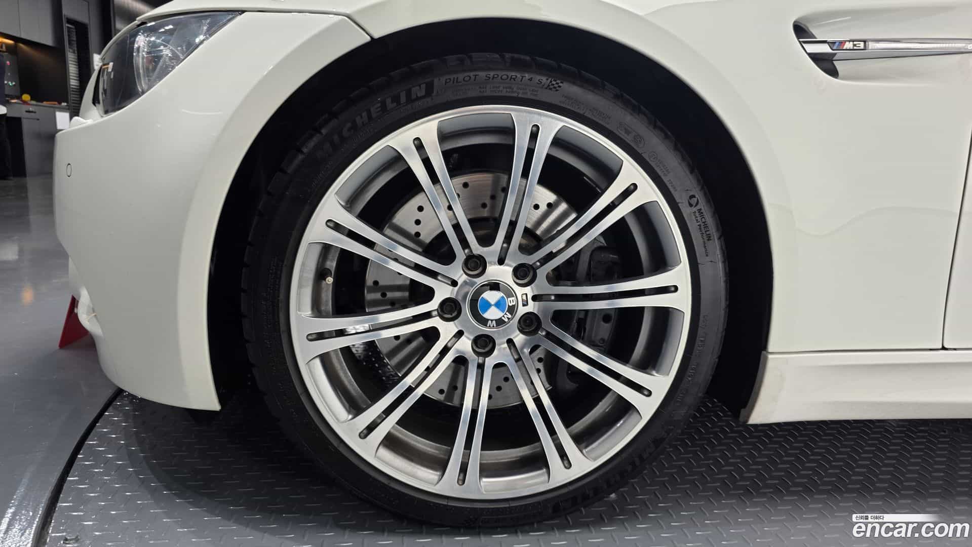 M3 BMW 2012.3-OUTER-005