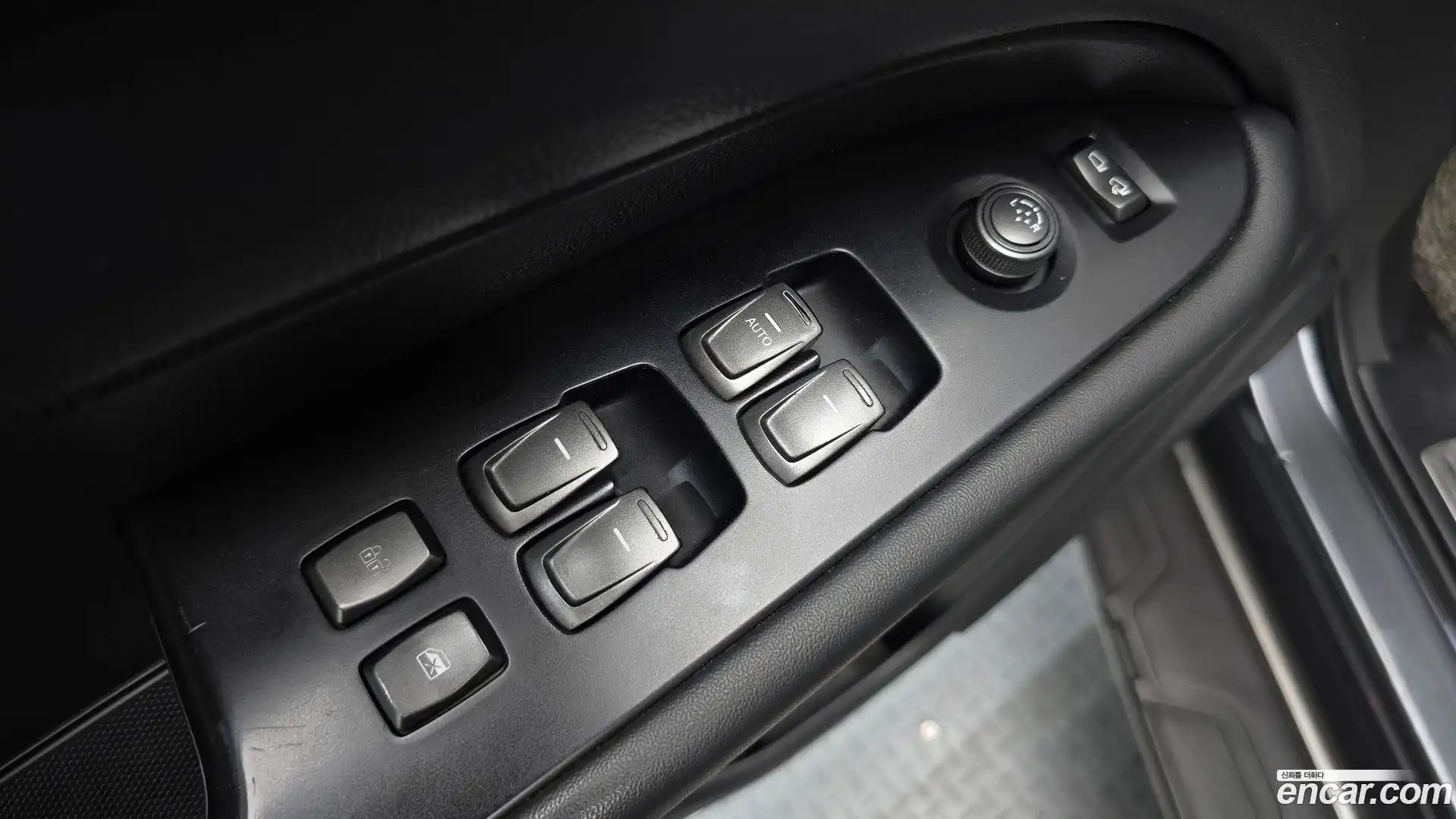 Rexton KG Mobility 2020.5-OPTION-023
