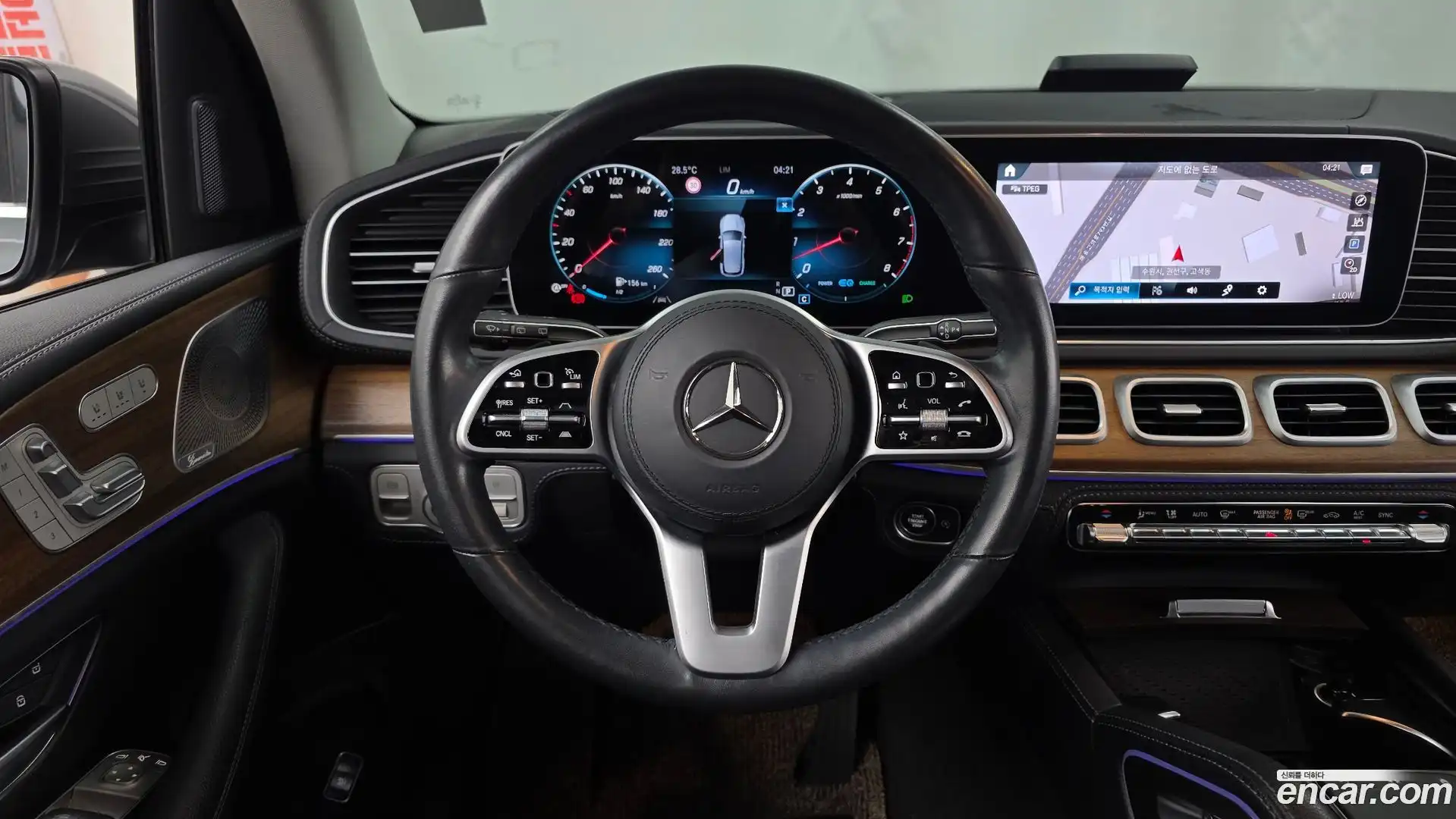 GLE-Class Mercedes-Benz 2020.10-OPTION-017
