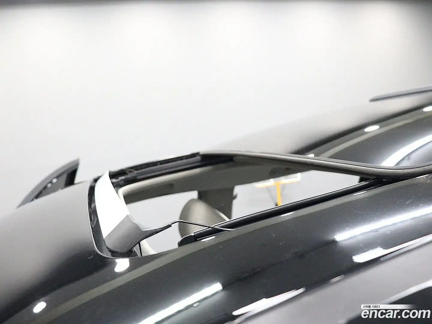 Canival Kia 2015.6-OPTION-020