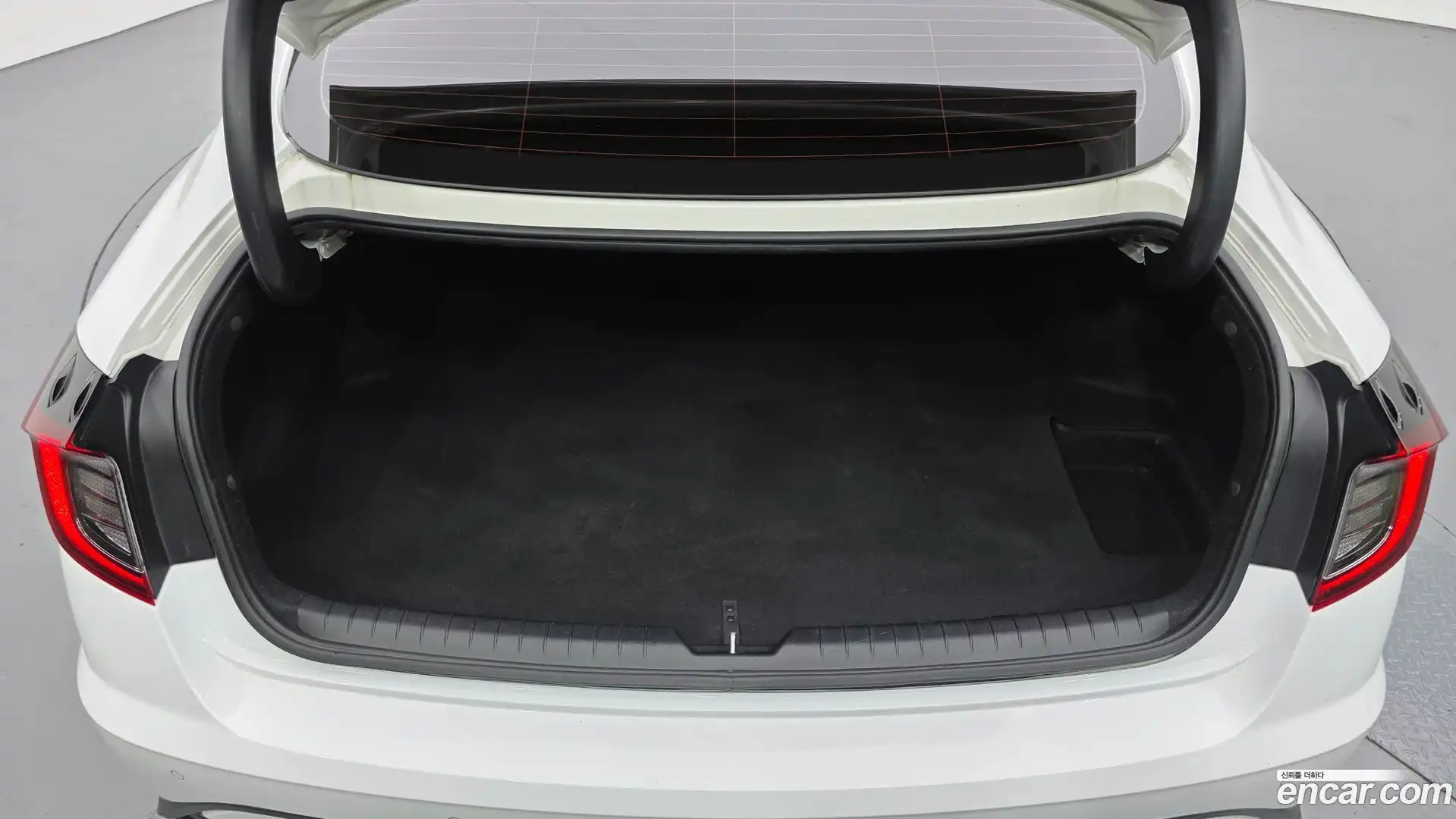 Sonata Hyundai 2022.7-OPTION-024