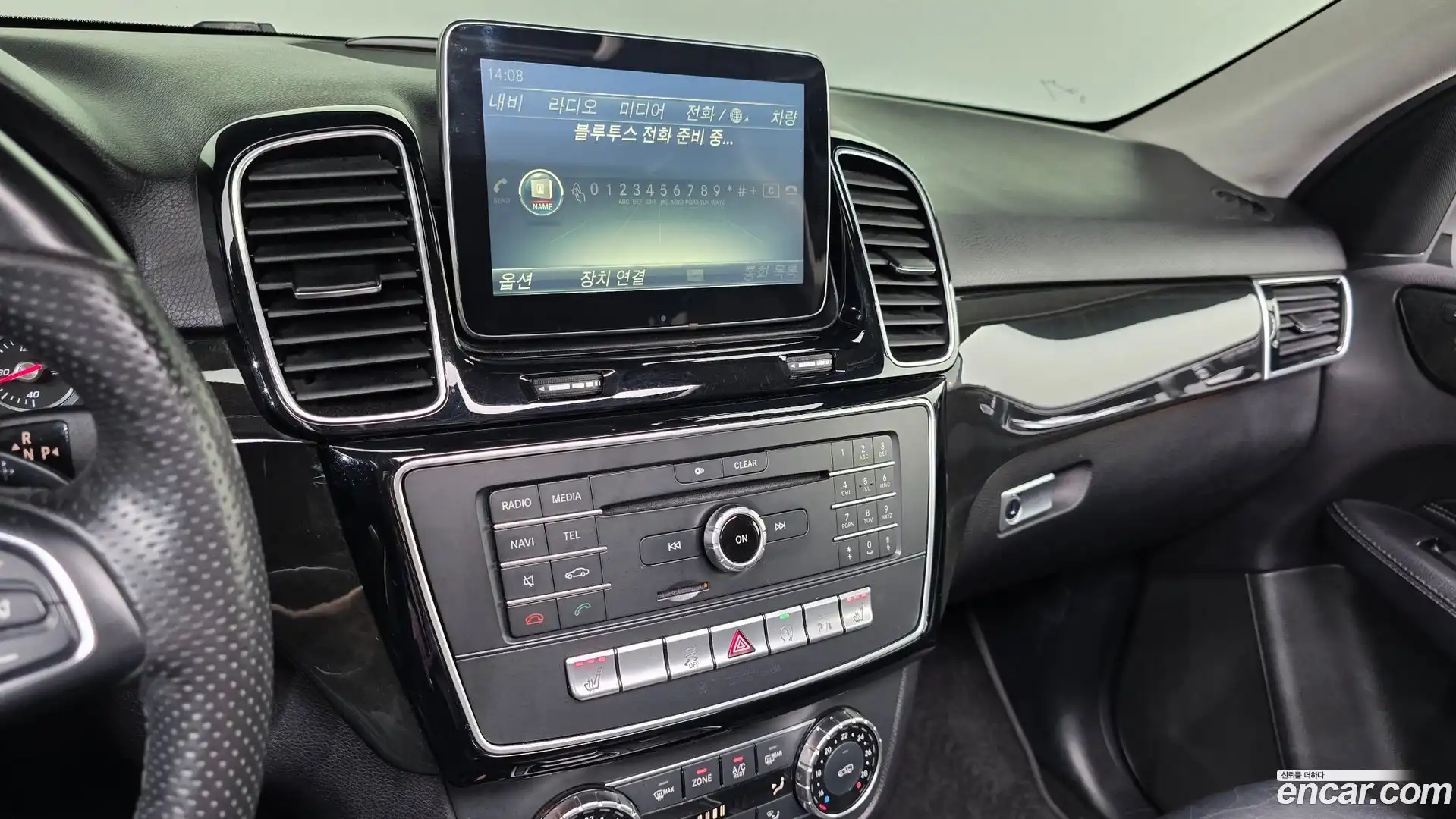 GLE-Class Mercedes-Benz 2016.6-OPTION-018