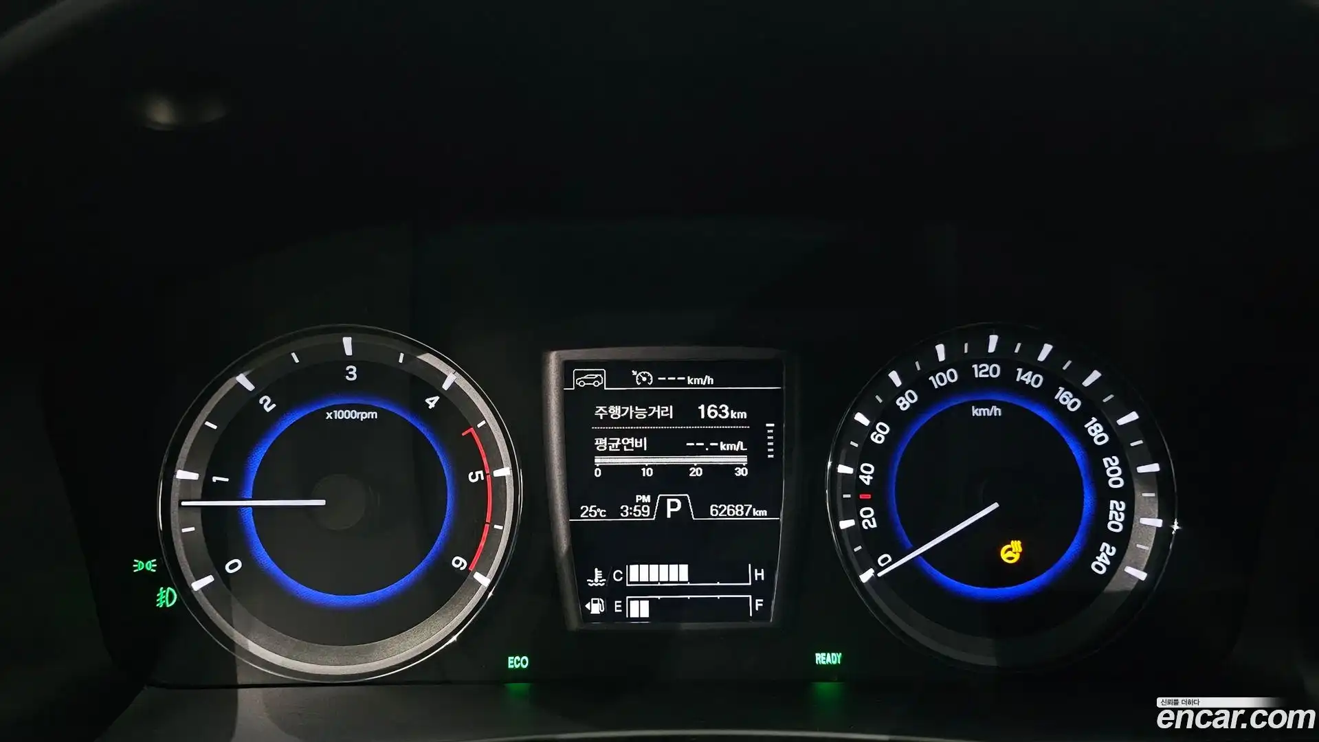 Rexton KG Mobility 2021.6-INNER-008