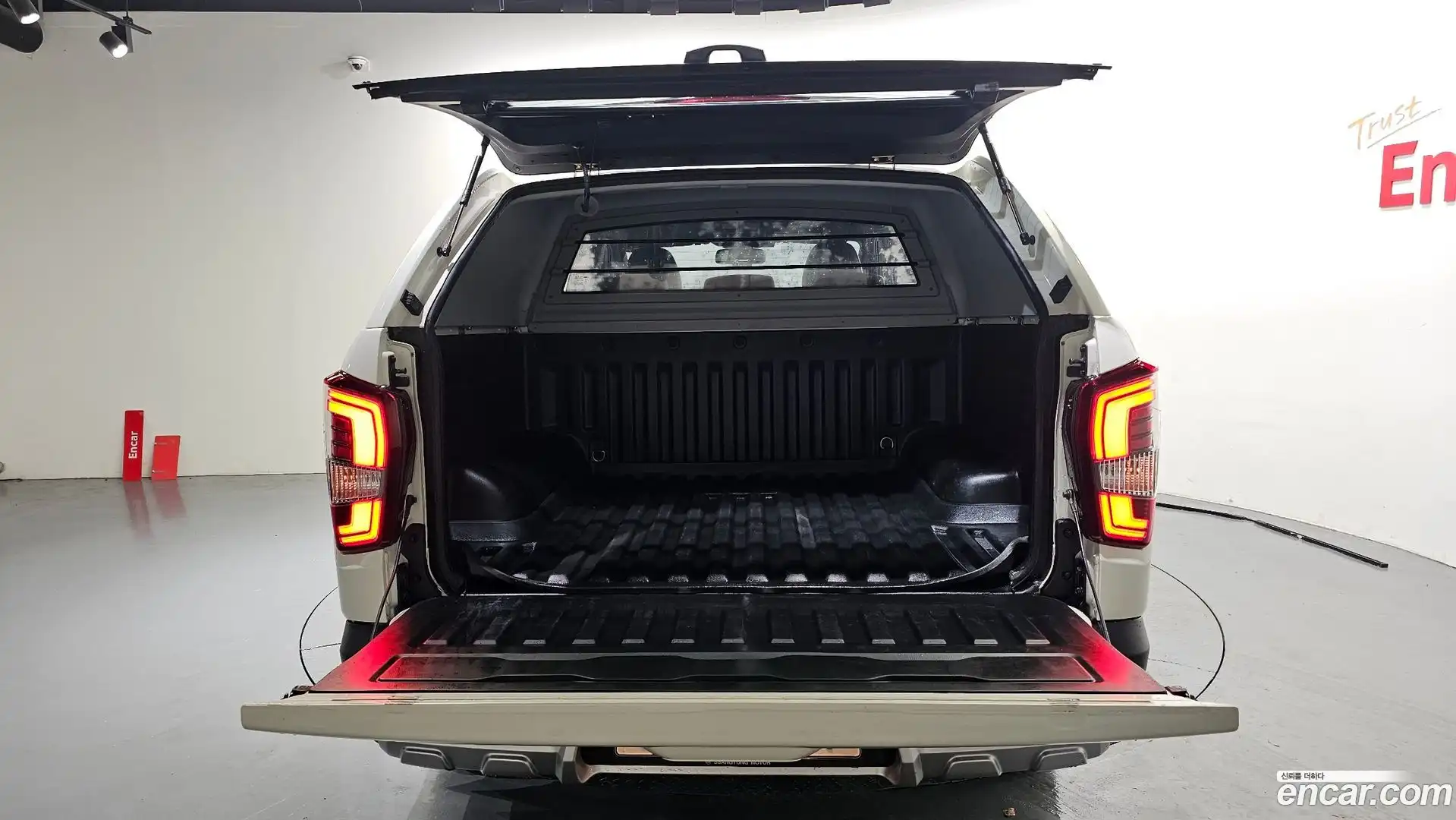 Rexton KG Mobility 2021.6-OPTION-022
