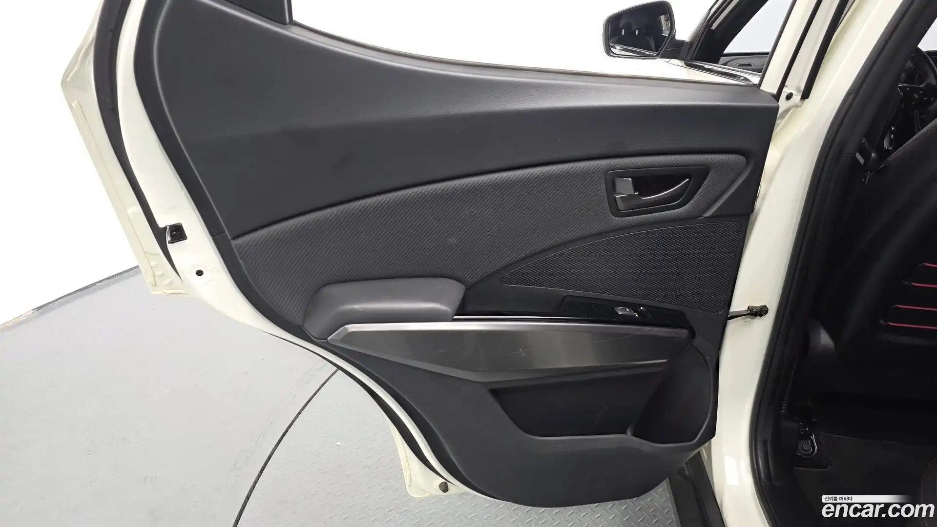 TIBOLI KG Mobility 2020.7-INNER-035