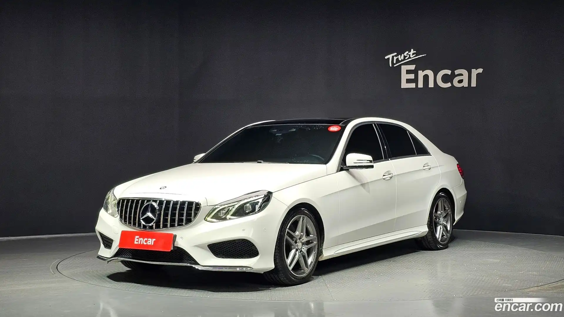 E-Class Mercedes-Benz 2016.0-OUTER-001