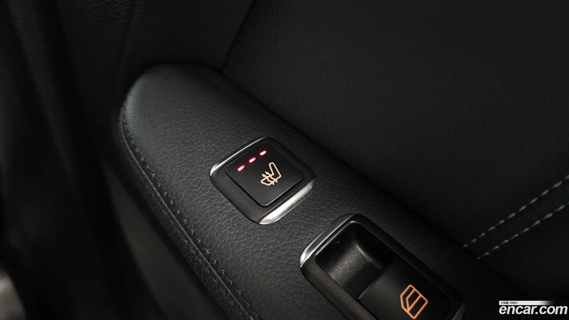 E-Class Mercedes-Benz 2016.0-OPTION-023