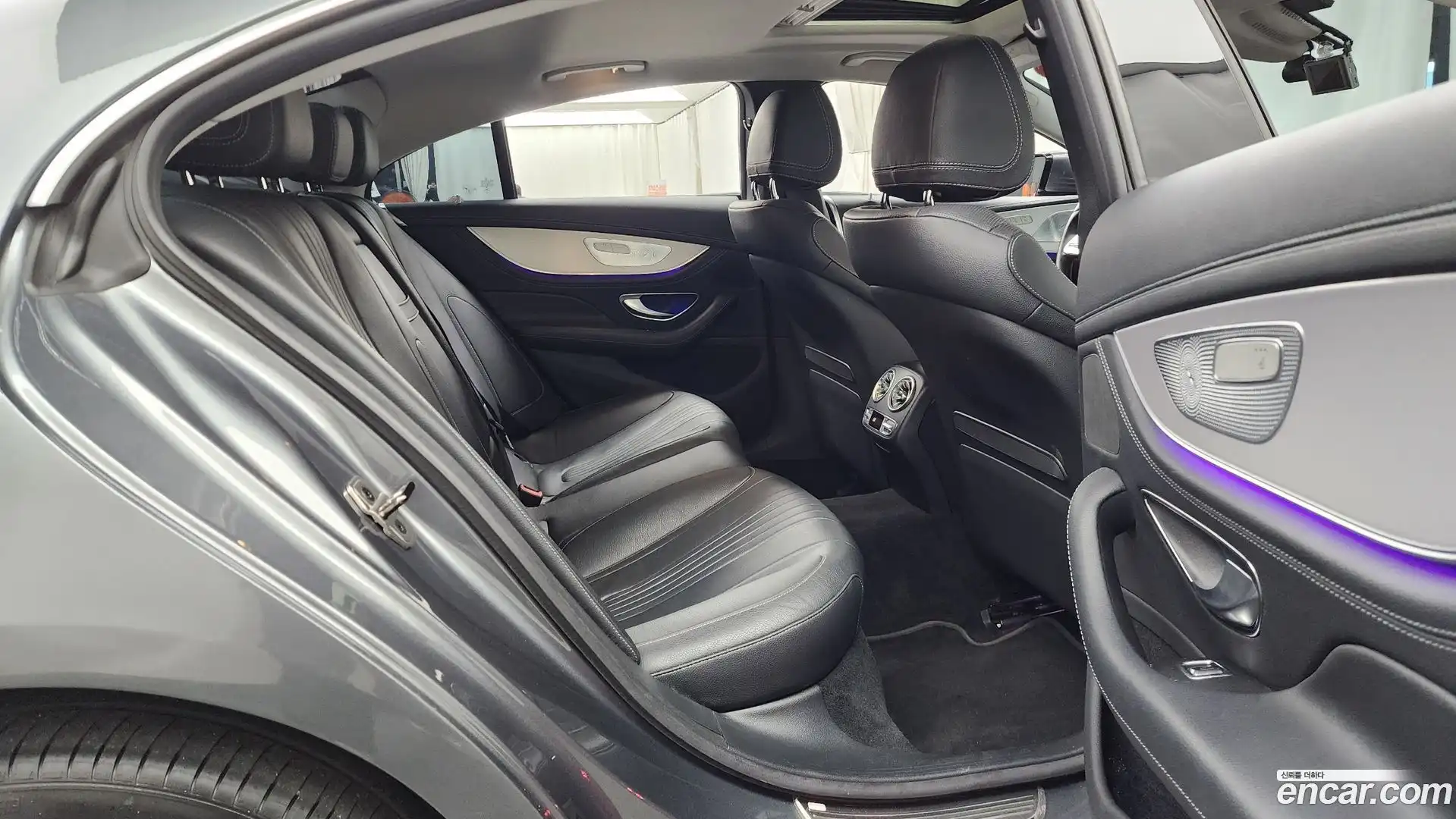CLS-Class Mercedes-Benz 2019.1-OPTION-016