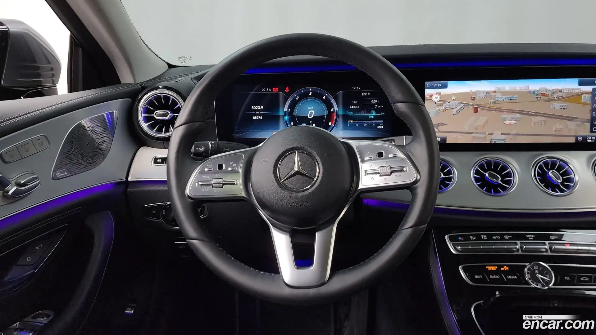 CLS-Class Mercedes-Benz 2019.1-OPTION-017