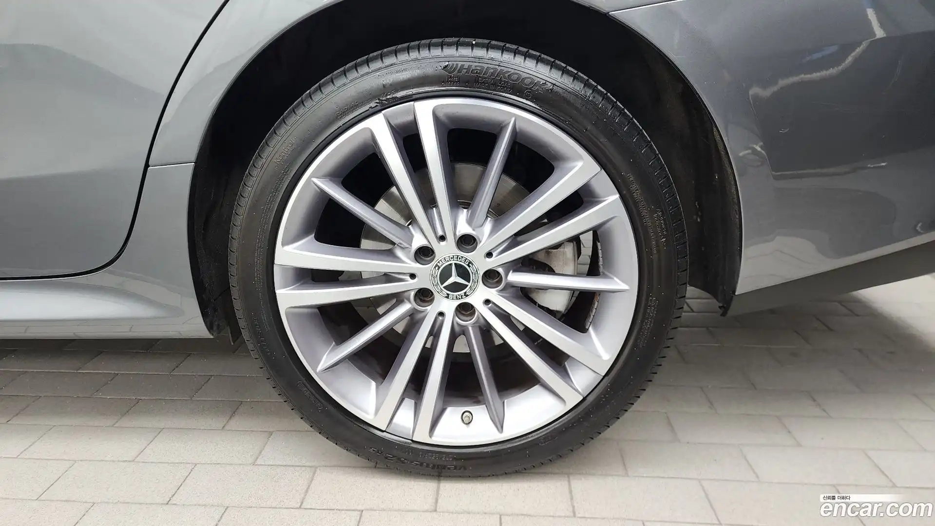 CLS-Class Mercedes-Benz 2019.1-OUTER-031