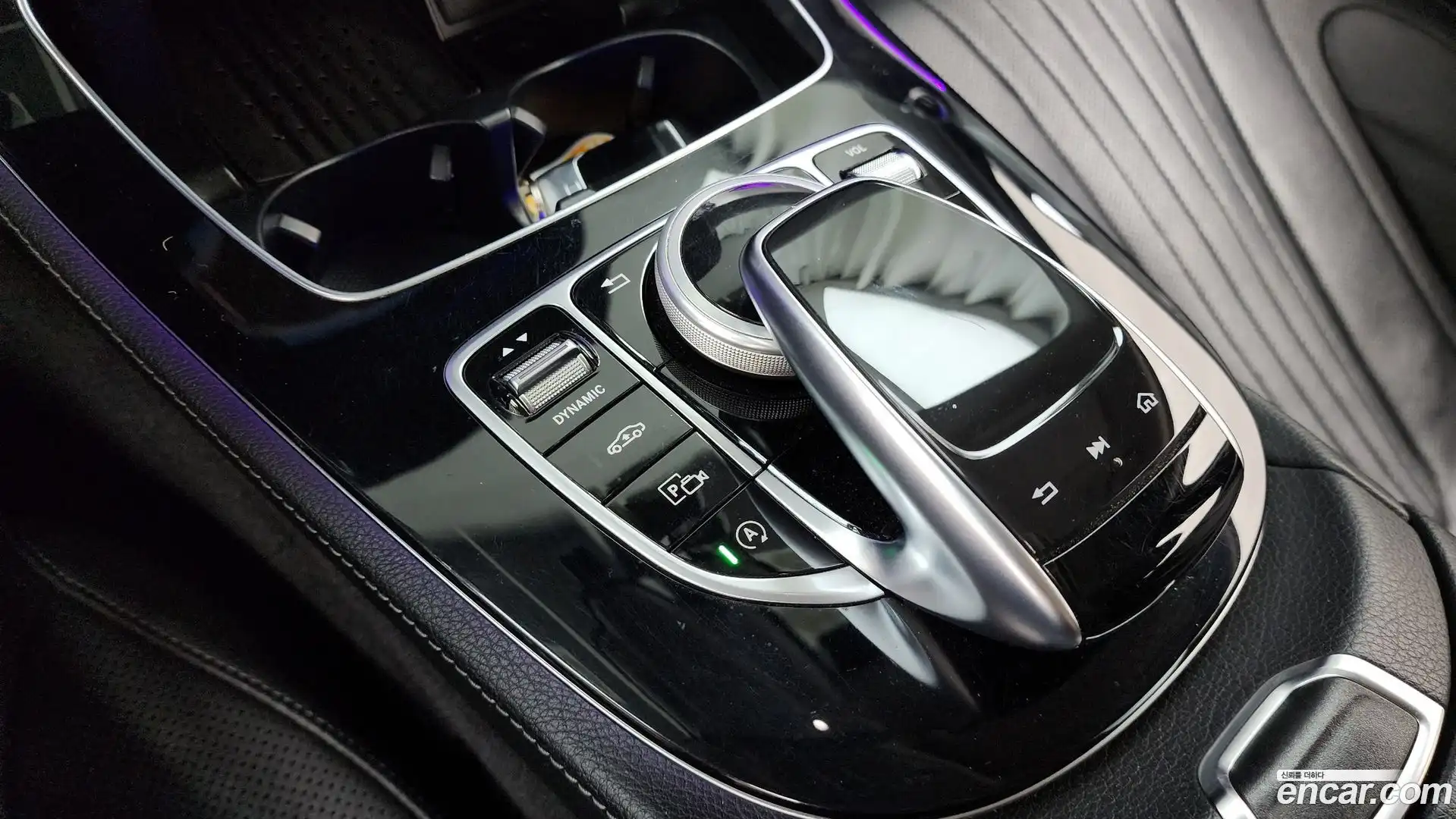 CLS-Class Mercedes-Benz 2019.1-OPTION-046